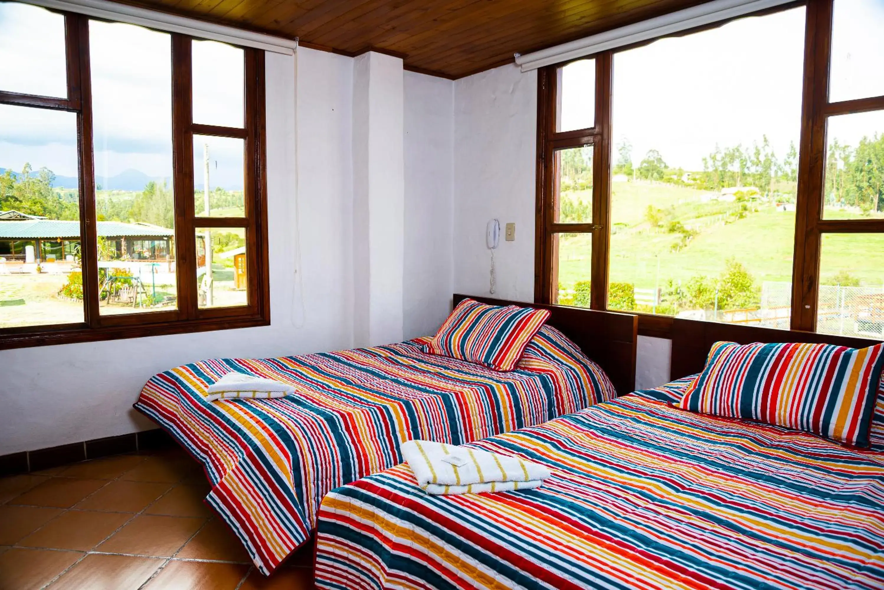 Twin Room with View in Hotel La Libertad Twin Room with View in Hotel La Libertad