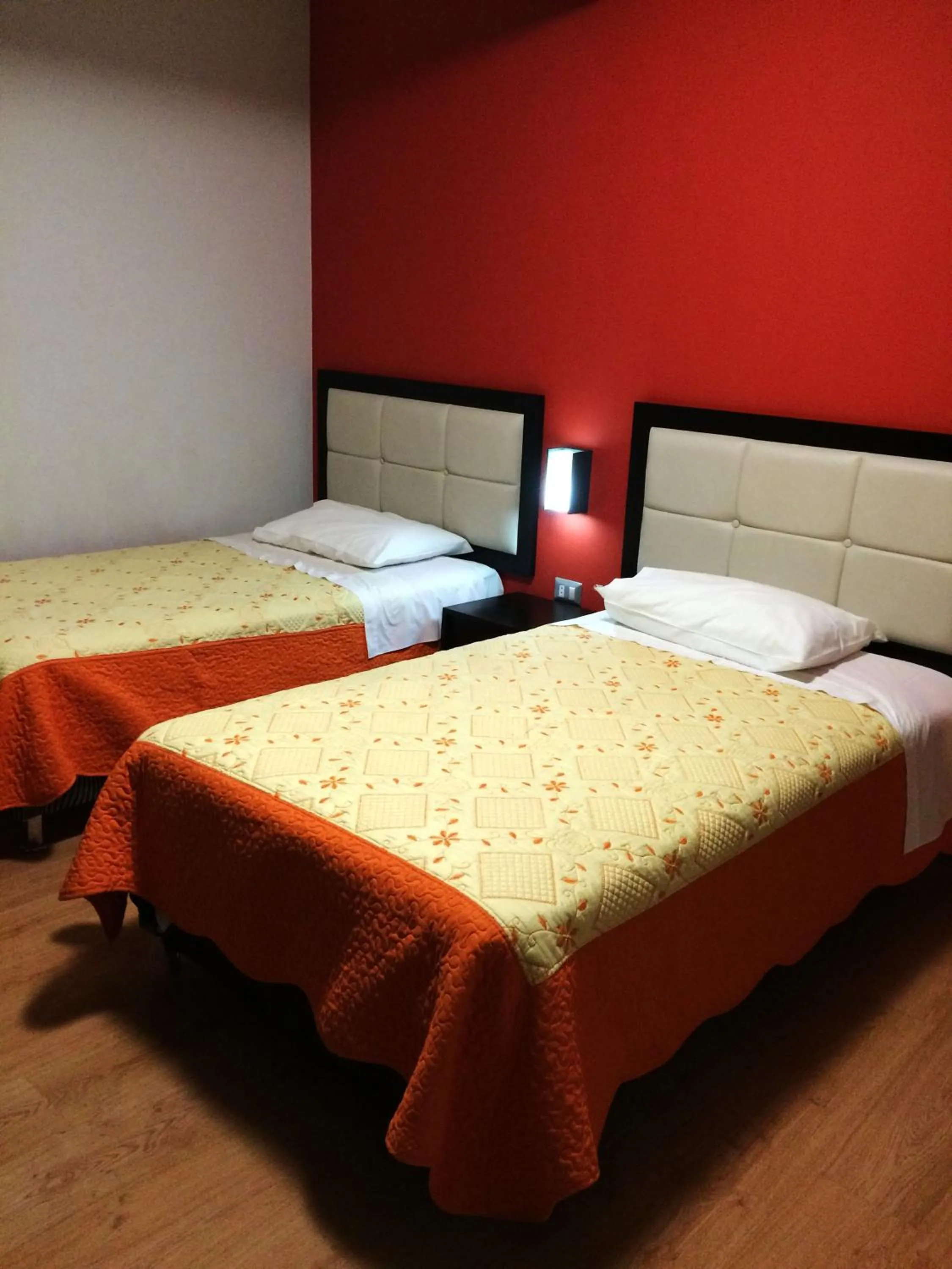 Decorative detail, Bed in Plaza Sur Hotel & Suites