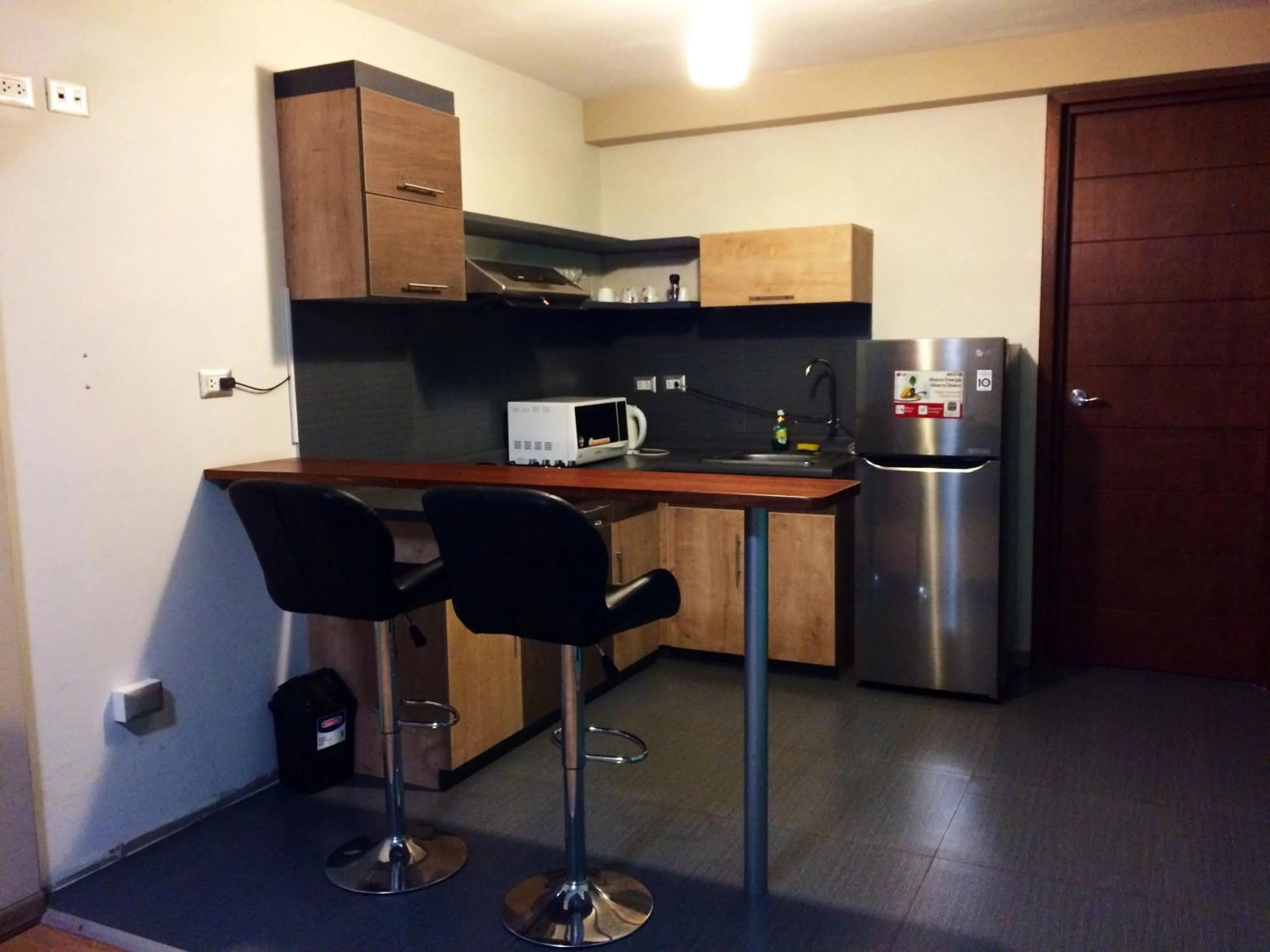 Coffee/tea facilities in Plaza Sur Hotel & Suites