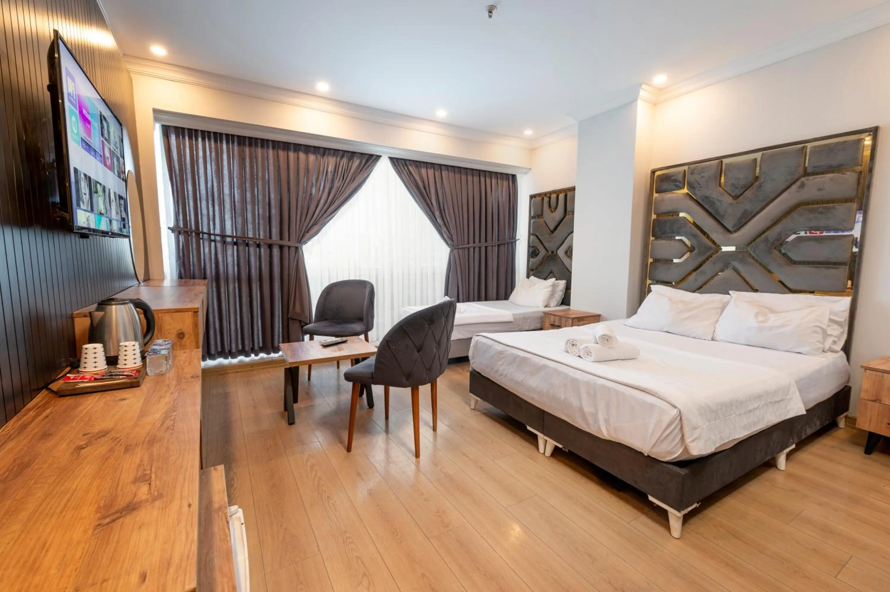 Bed in Highway 34 Hotel