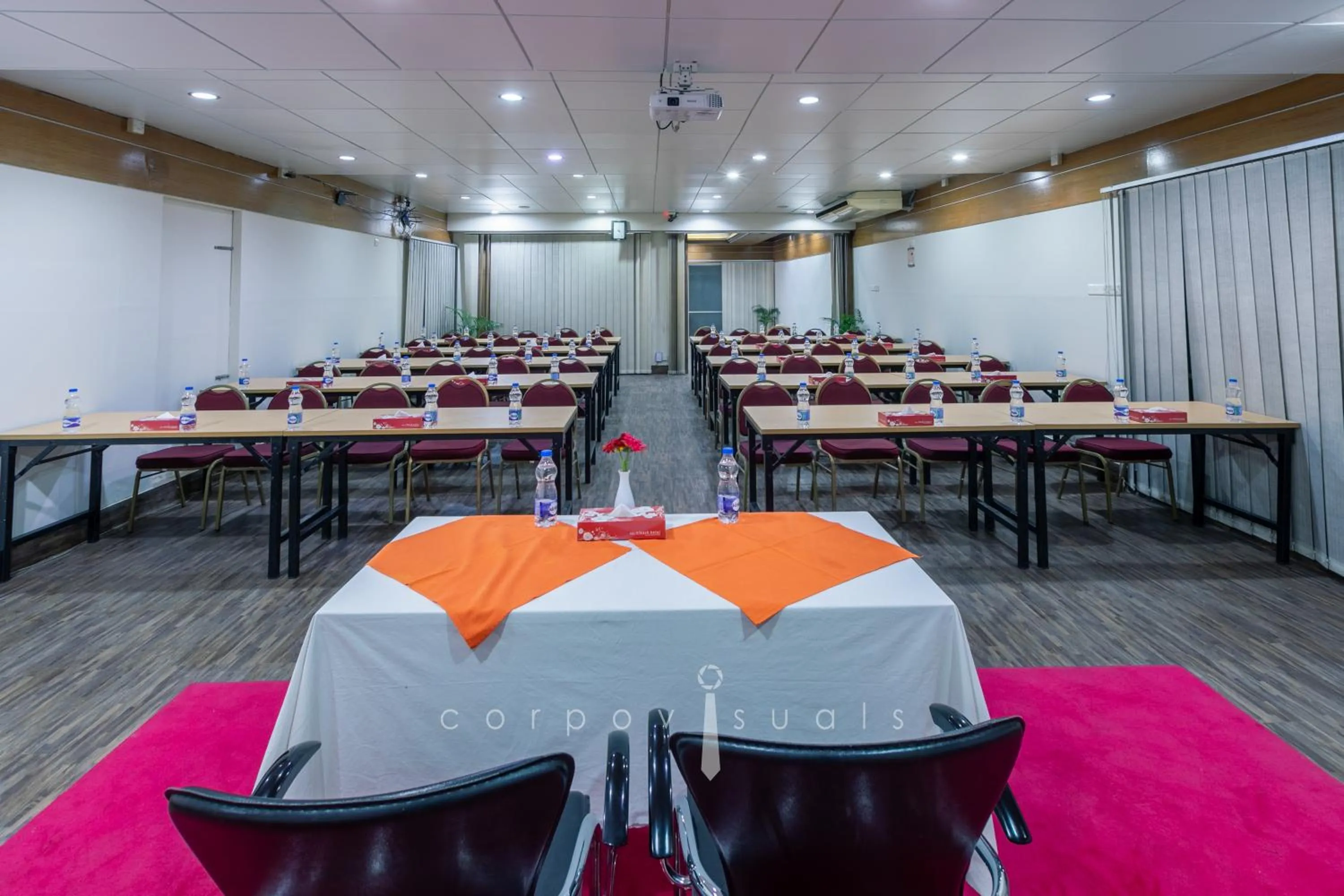 SEL Nibash Hotel & Serviced Apartments