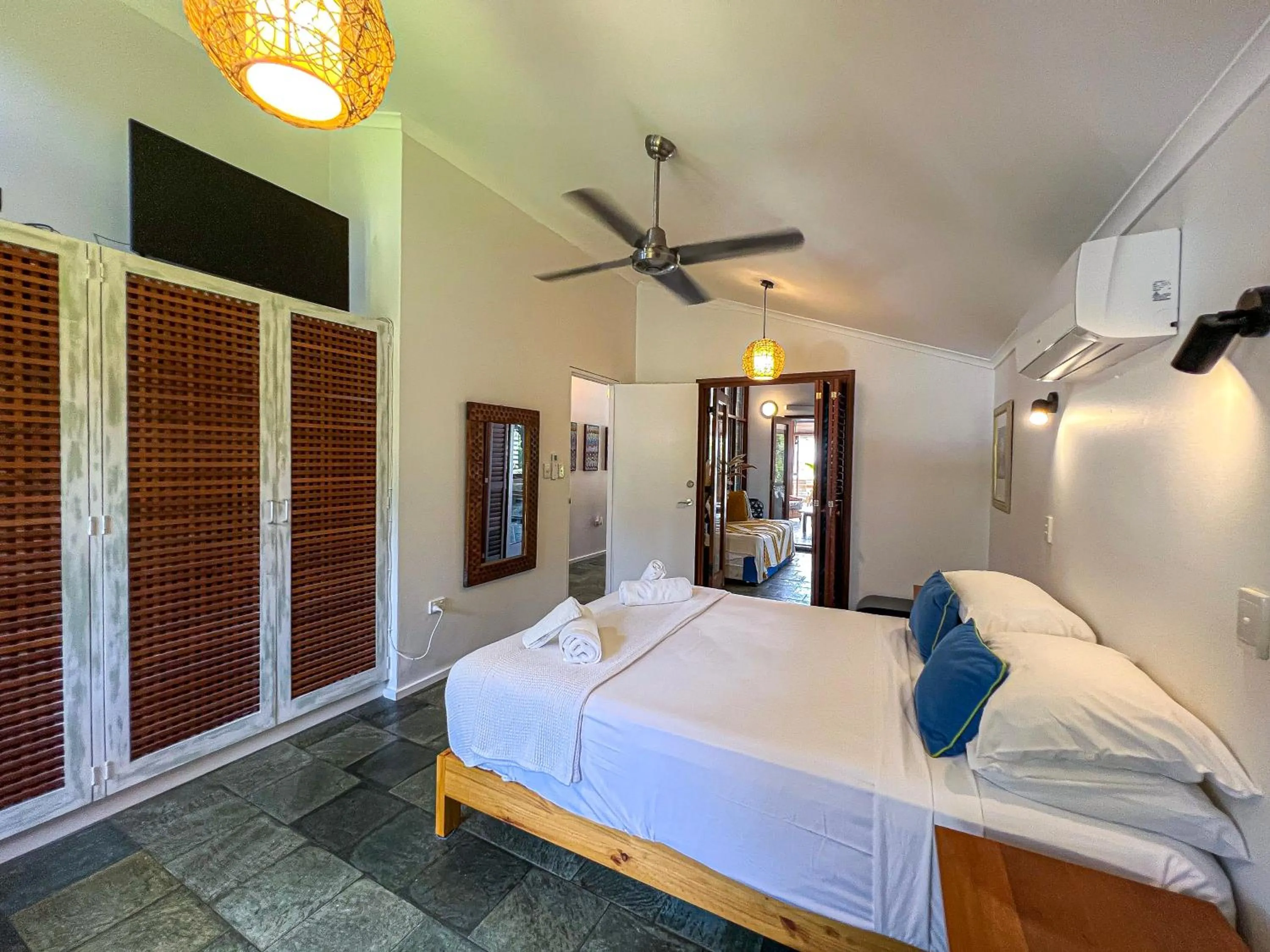 Bed in Wongalinga Apartments 9