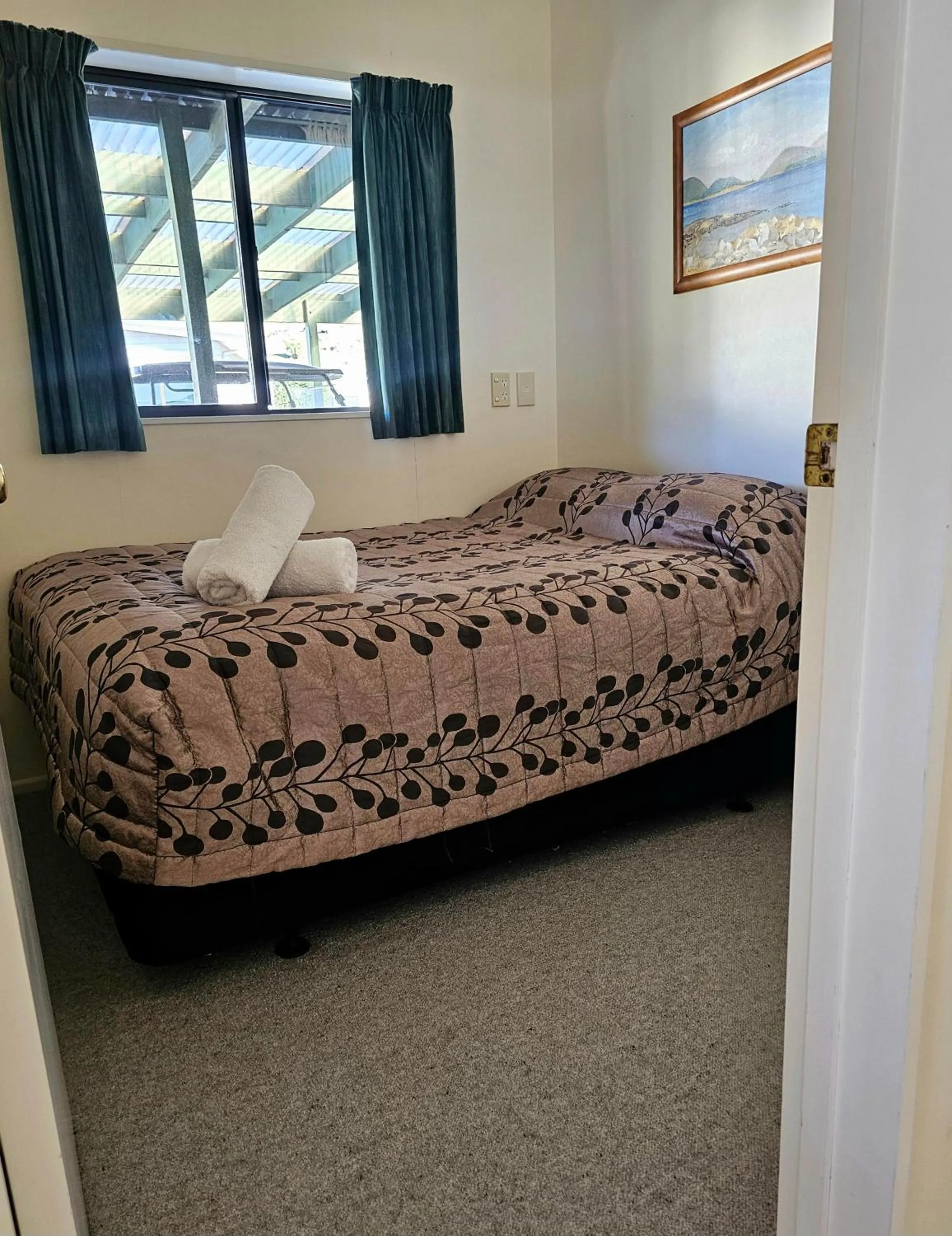 Bed in Castlepoint Holiday Park & Motels