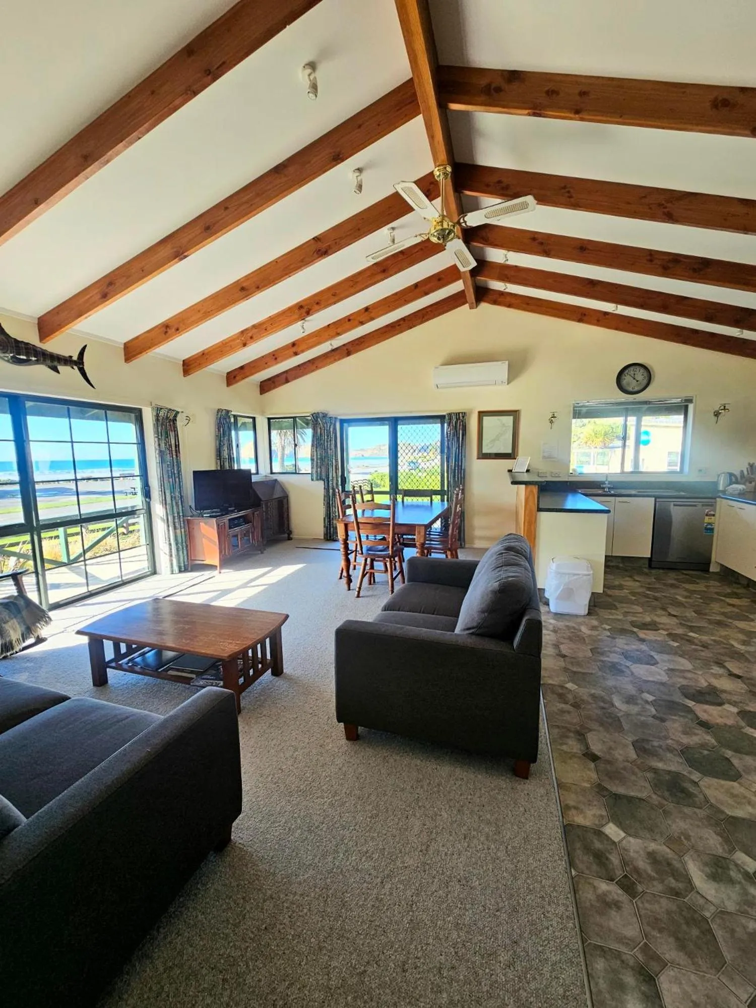 Castlepoint Holiday Park & Motels