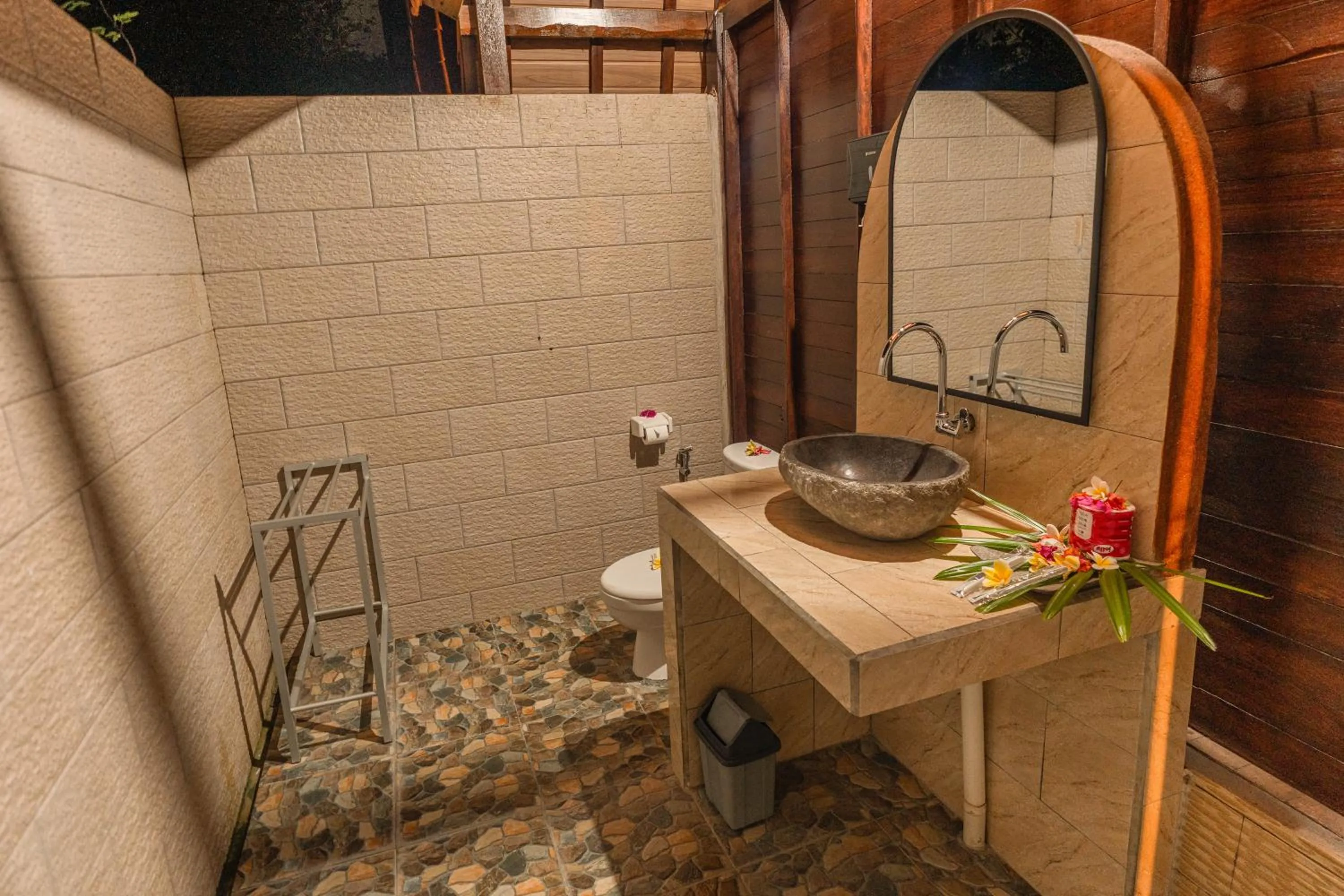 Harta Lembongan Villas