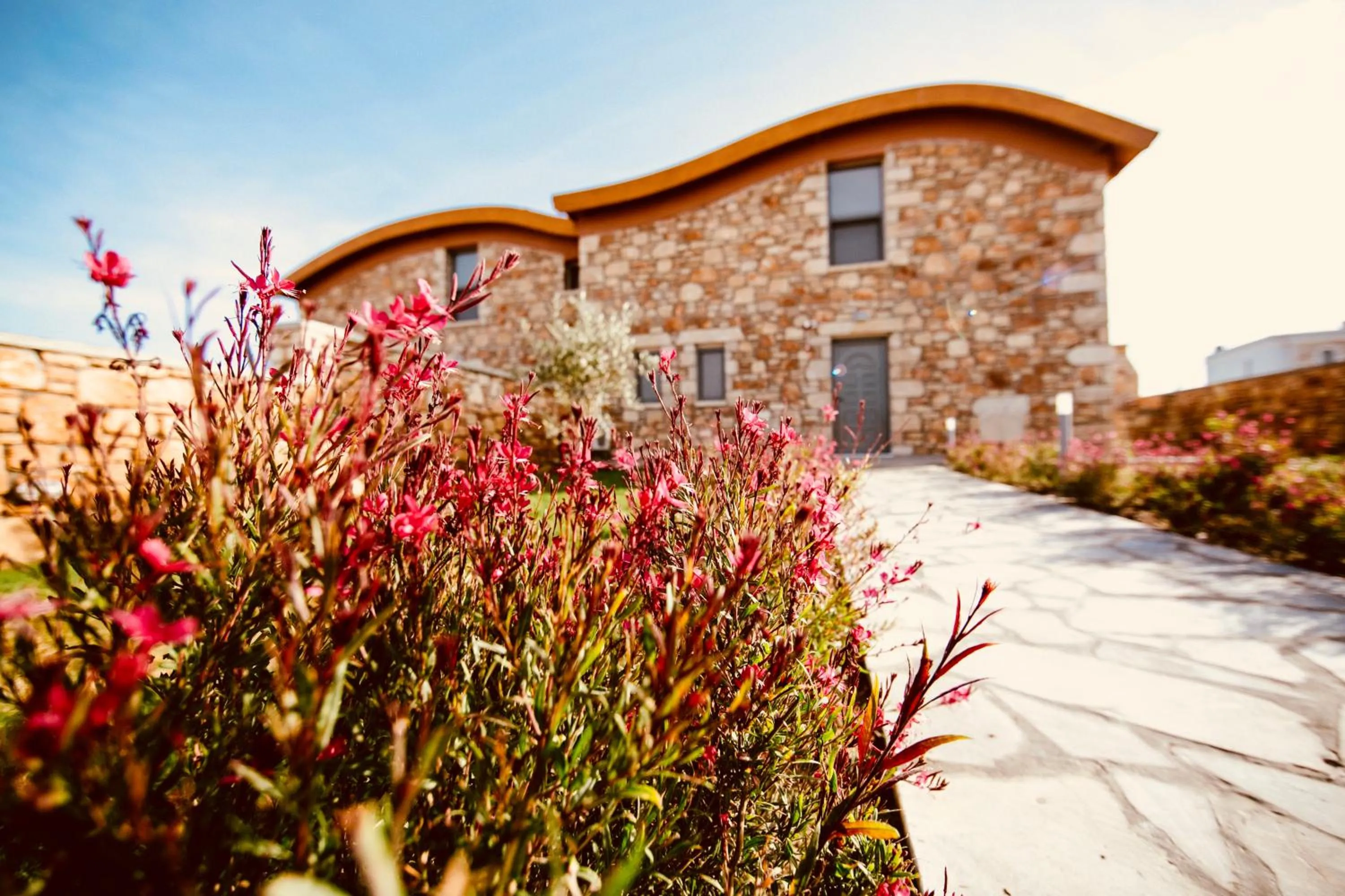 Property building in Estrella Villas