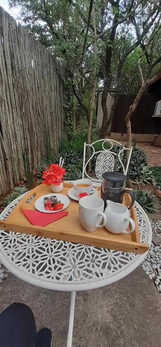 Hoedspruit Raptors Lodge N16