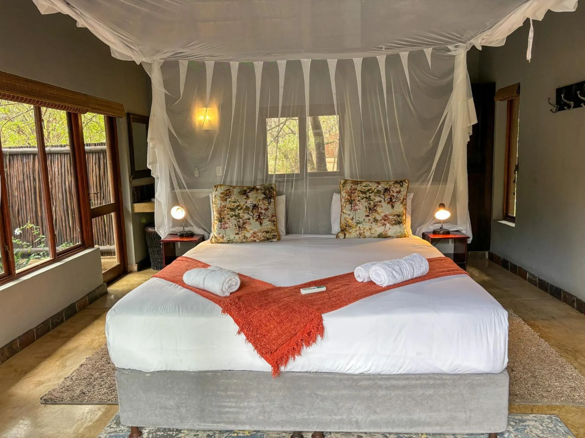 Bed in Hoedspruit Raptors Lodge N16