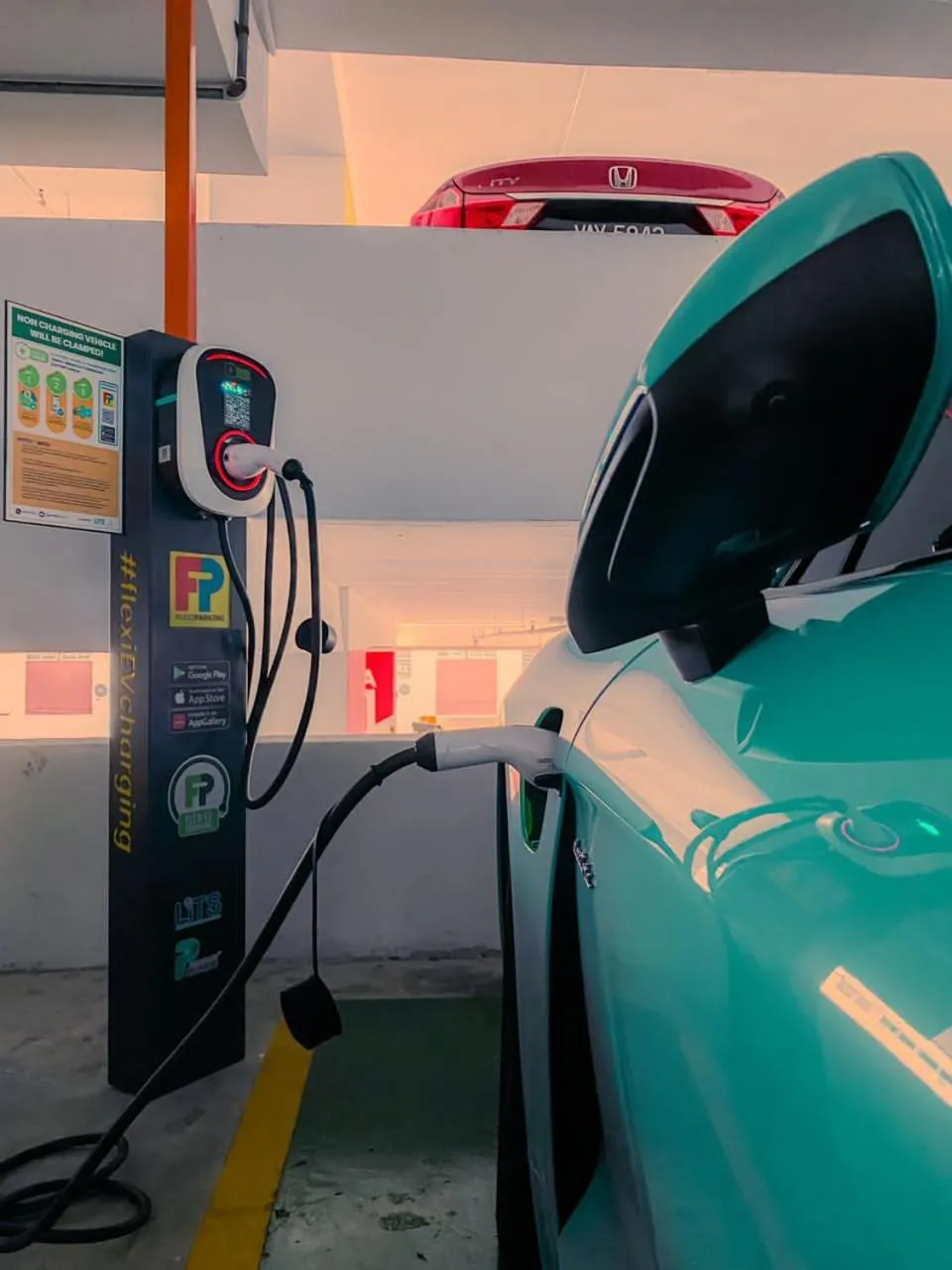 Parking in The Pines Melaka