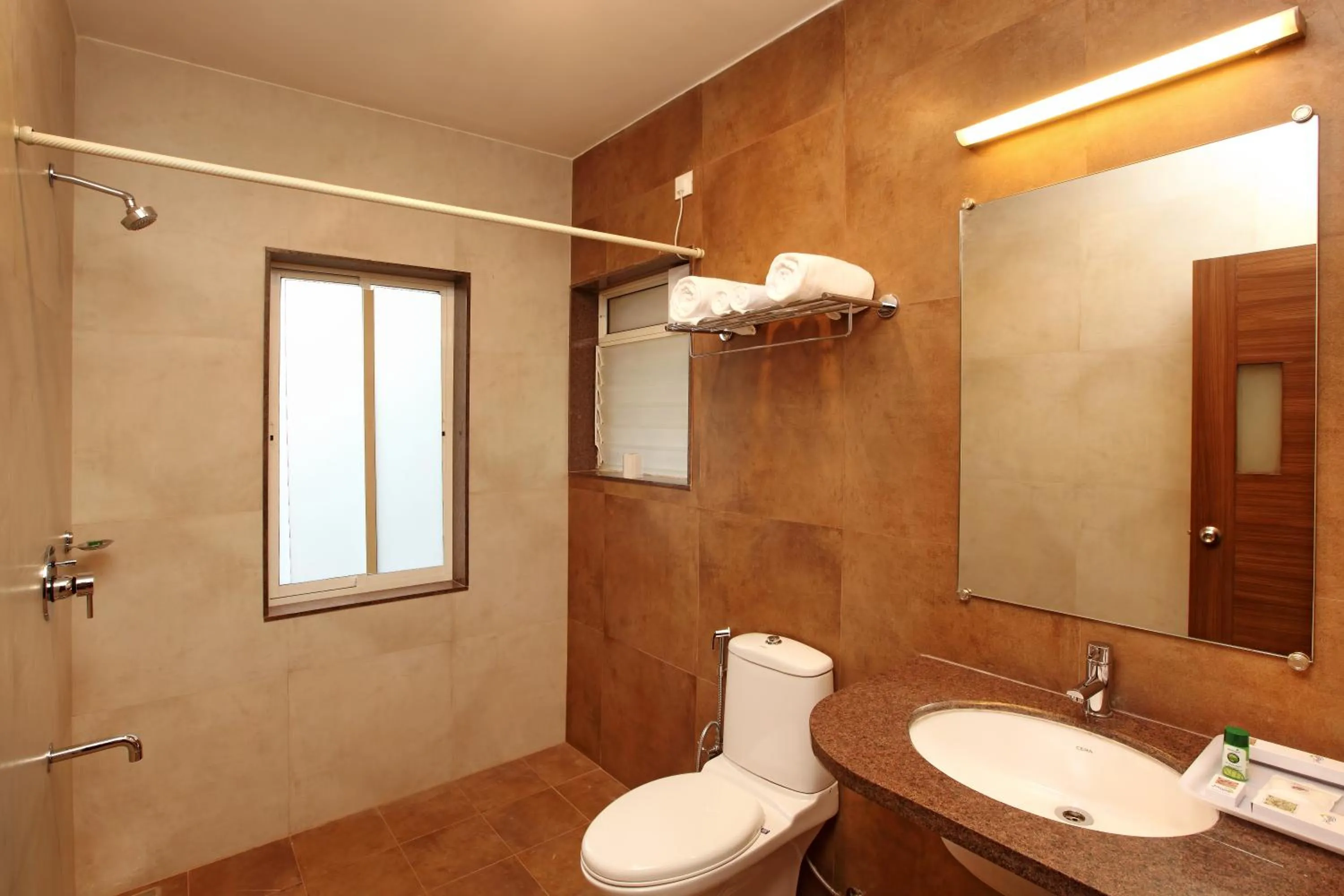 Bathroom in Athome Comforts Panjim Donapaula