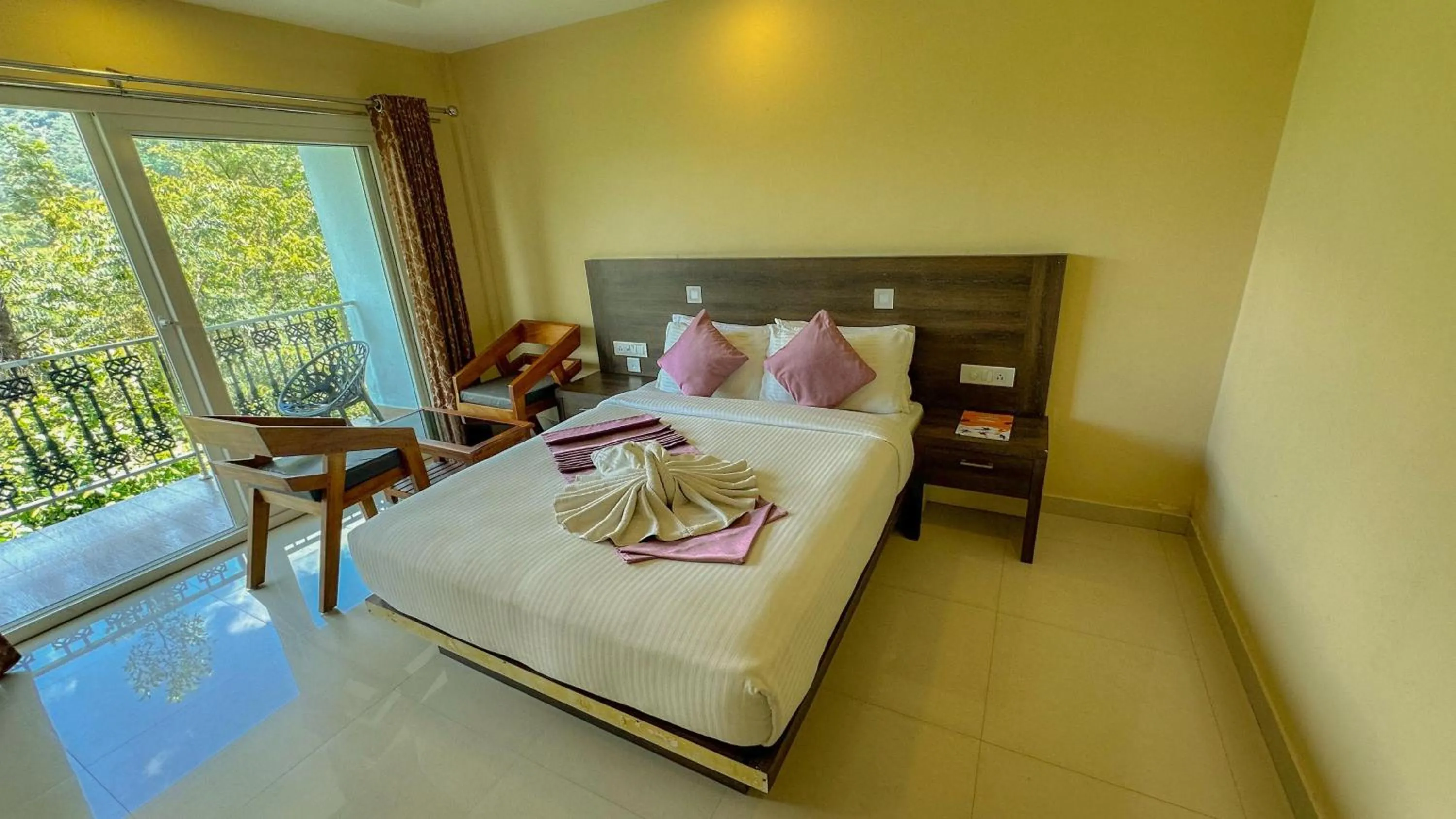 Bed in The Heights Munnar