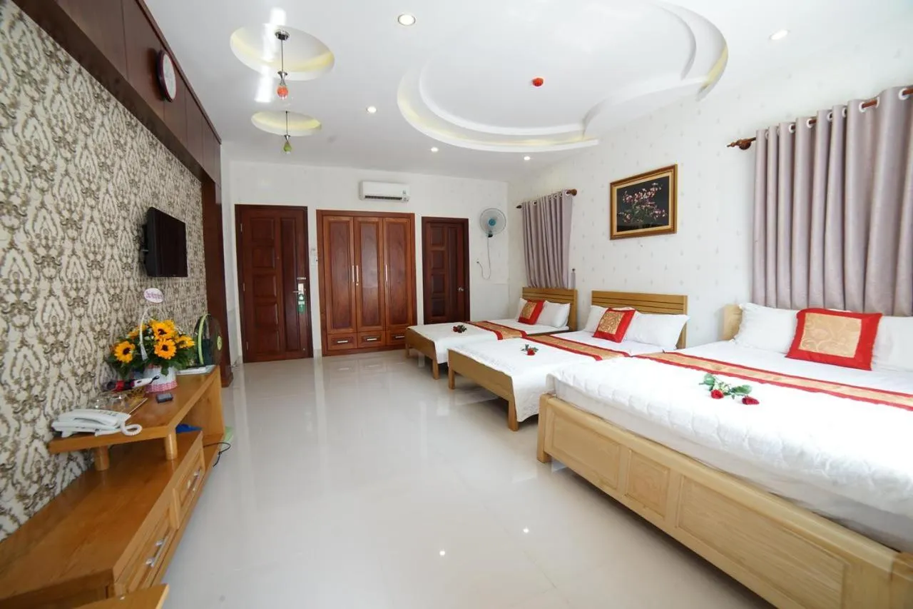Bed in Thanh Xuan Hotel