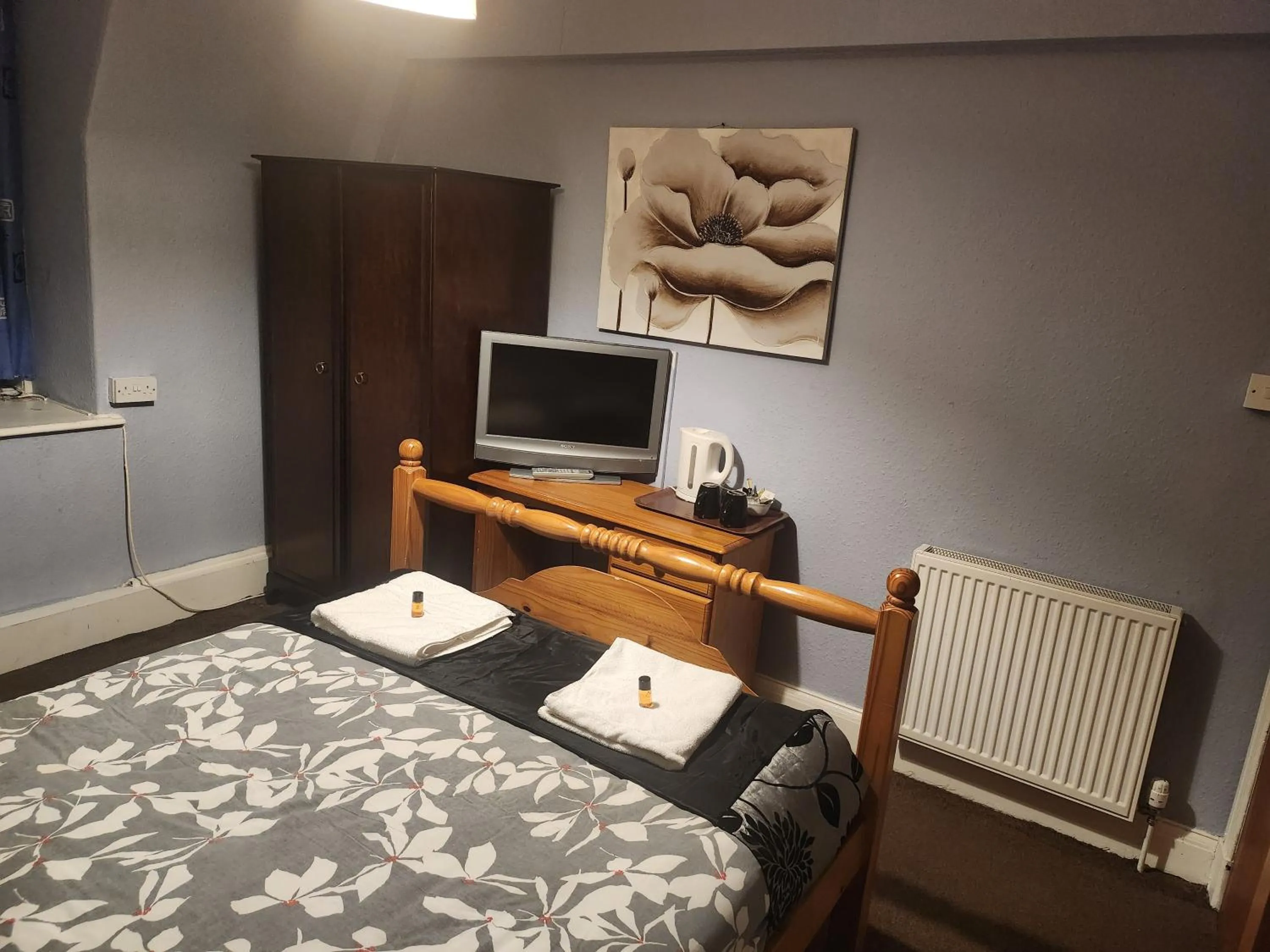 Bed in LSO Guest House