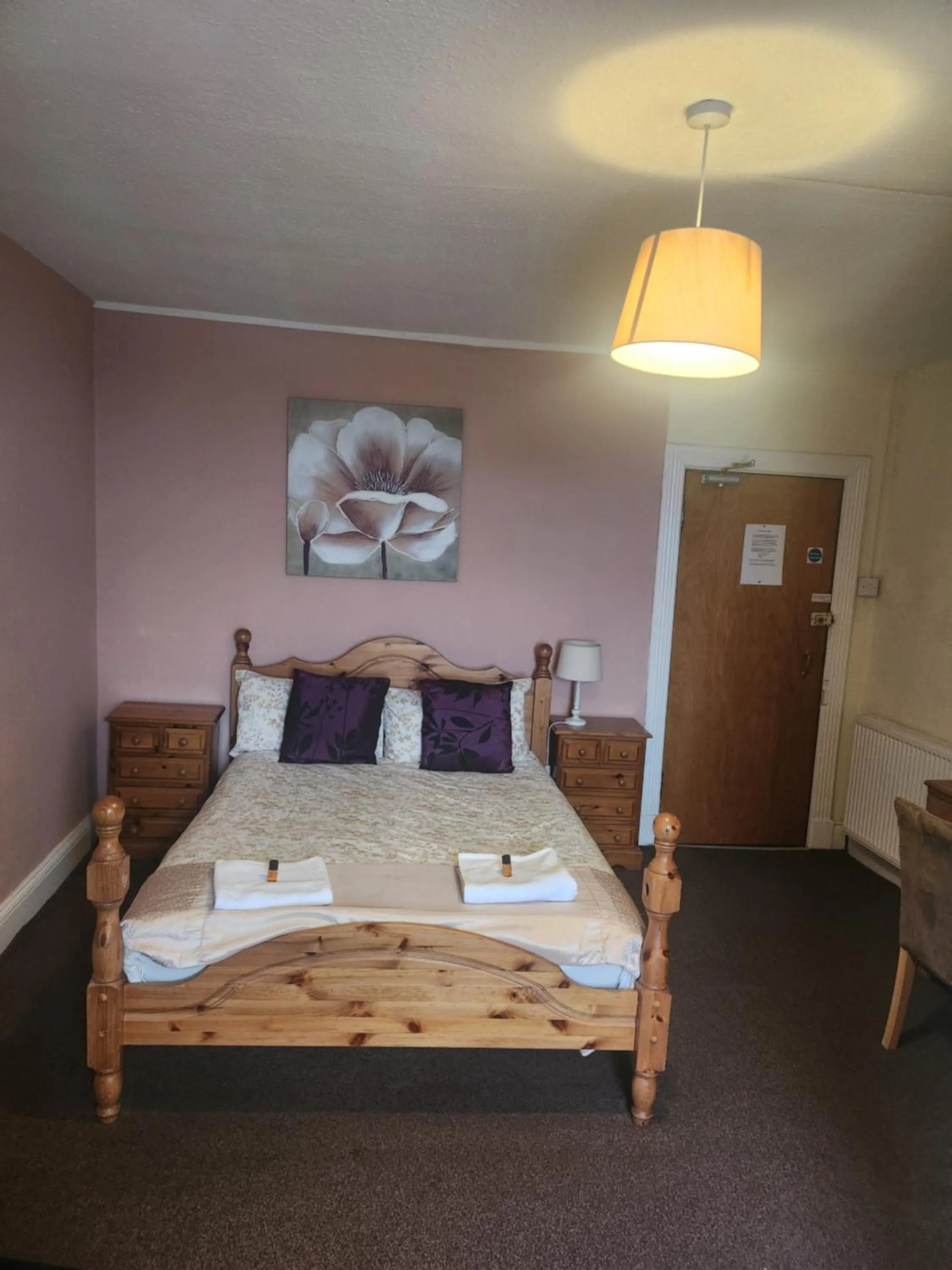 Bed in LSO Guest House