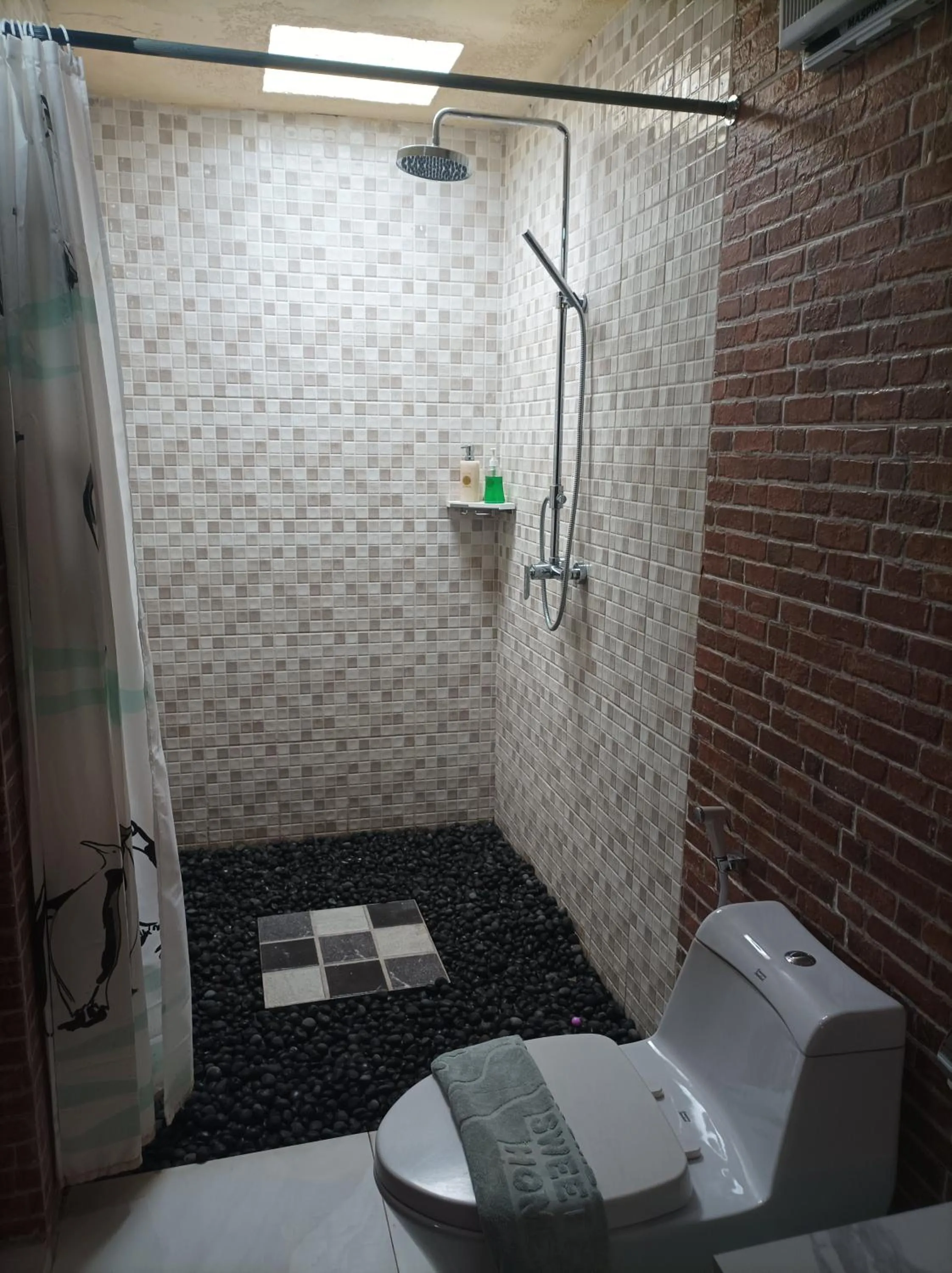 Shower in Sri Abi Ratu Villa