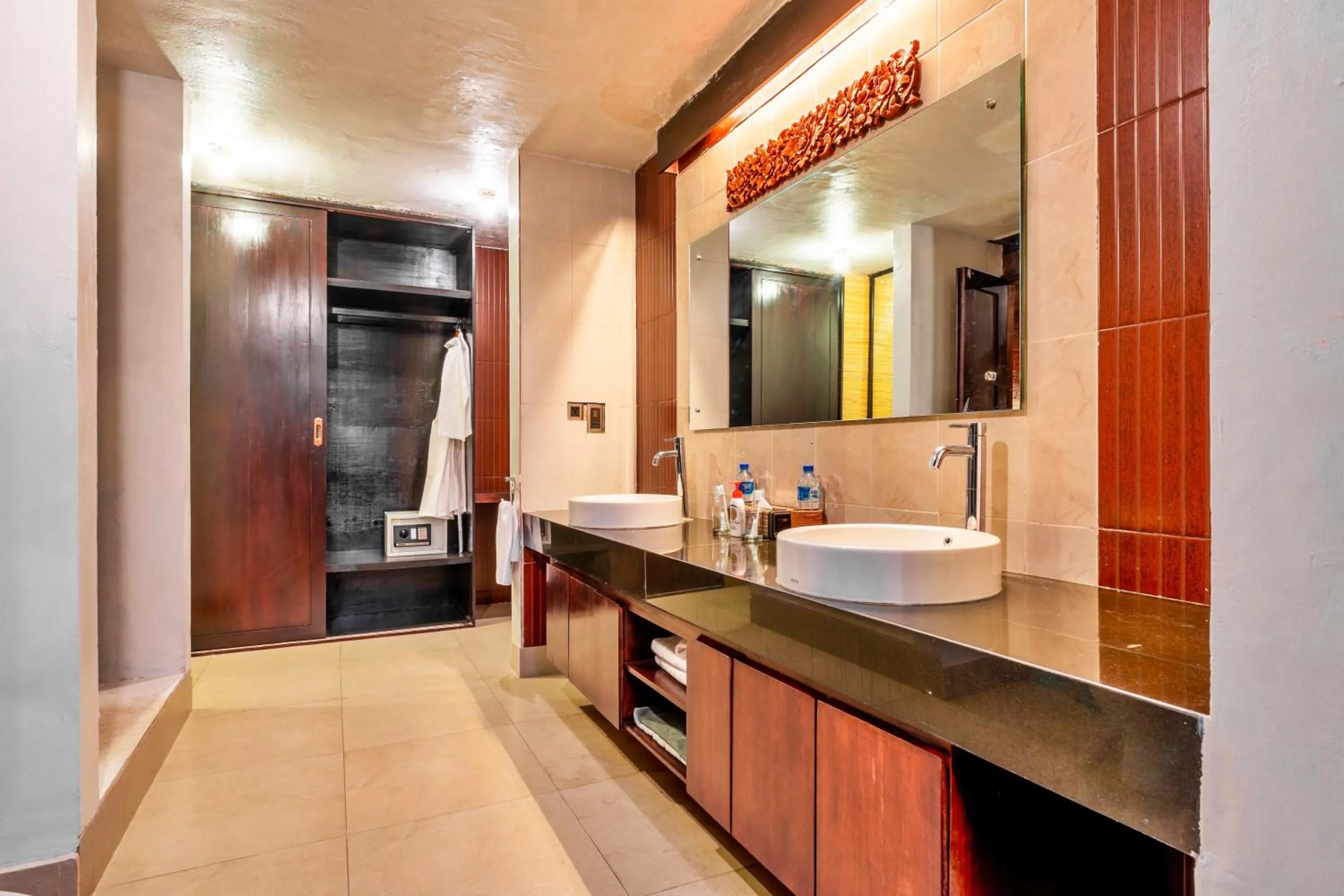 Two-Bedroom Villa in Sri Abi Ratu Villa