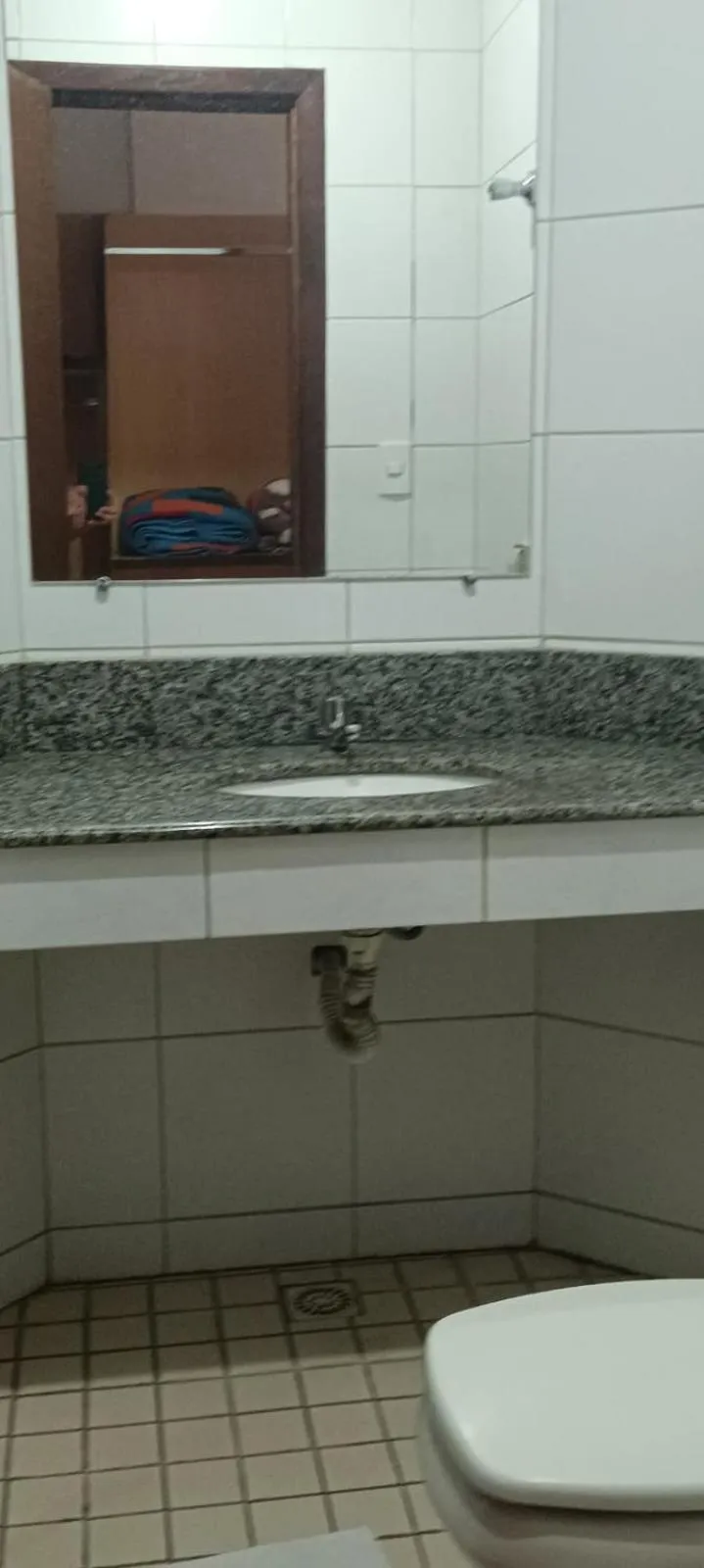 Shower in Gutemberg Palace Hotel