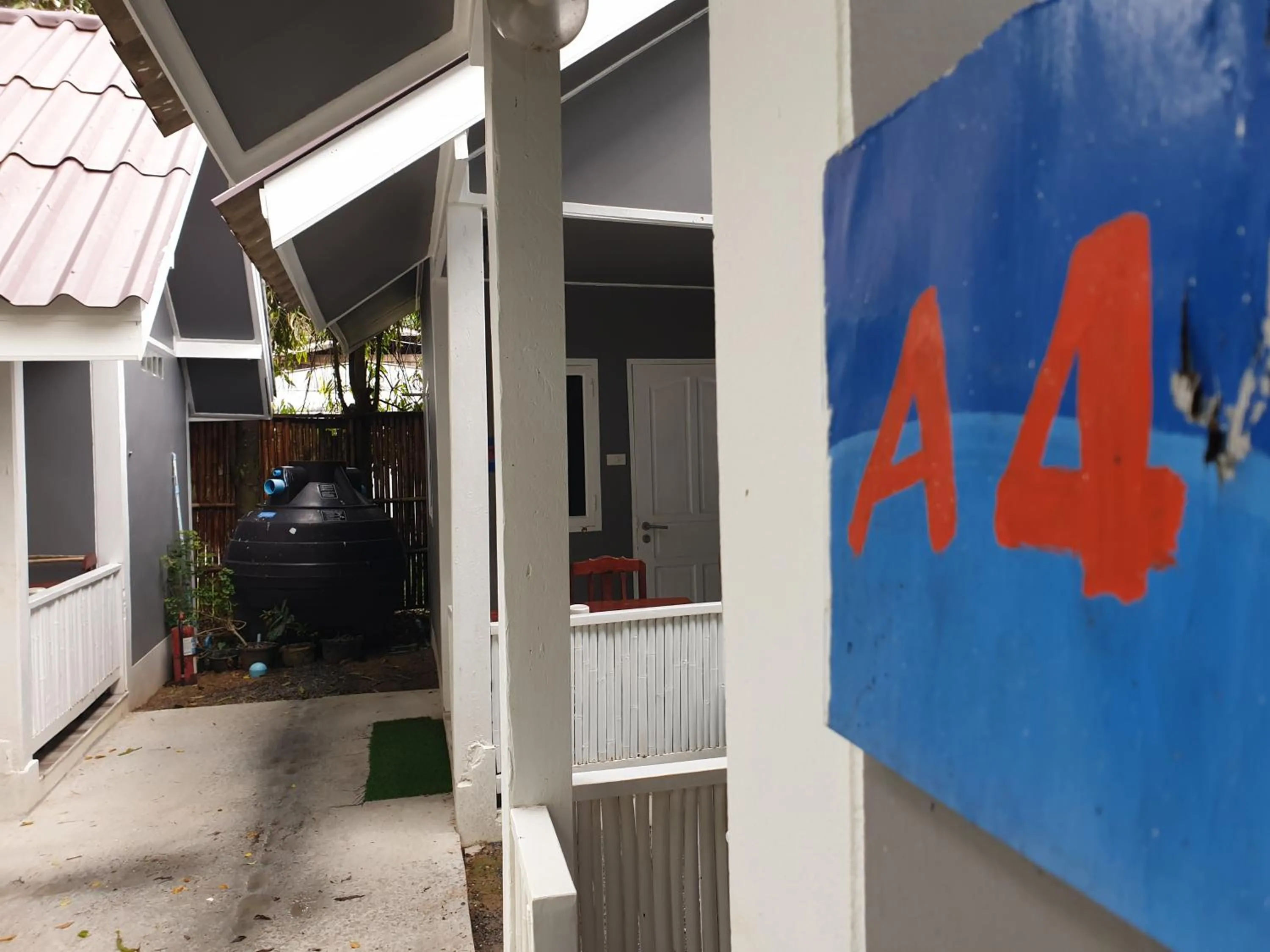 New Harrys Sunset Resort - Klong Nin Beach