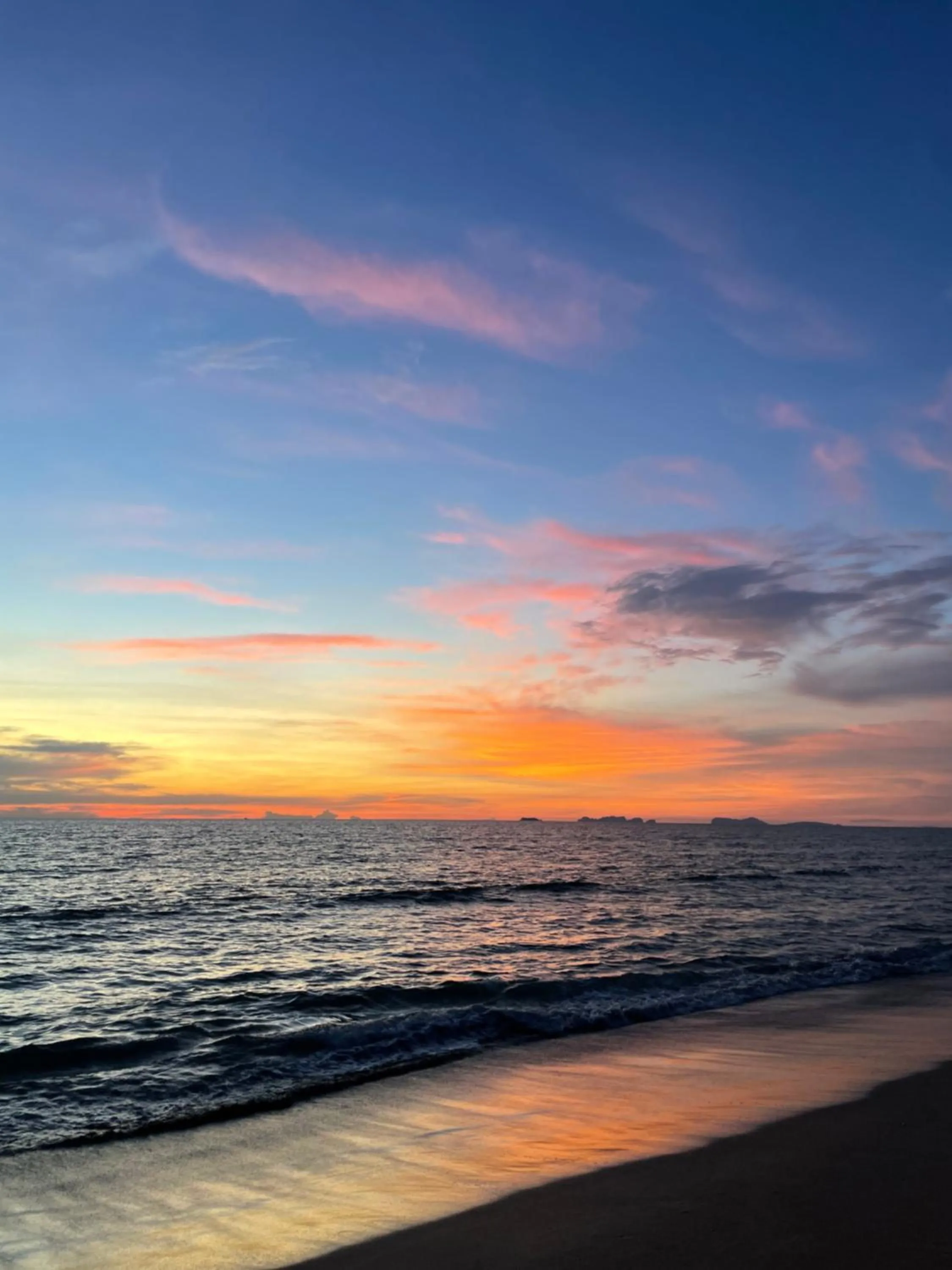 New Harrys Sunset Resort - Klong Nin Beach