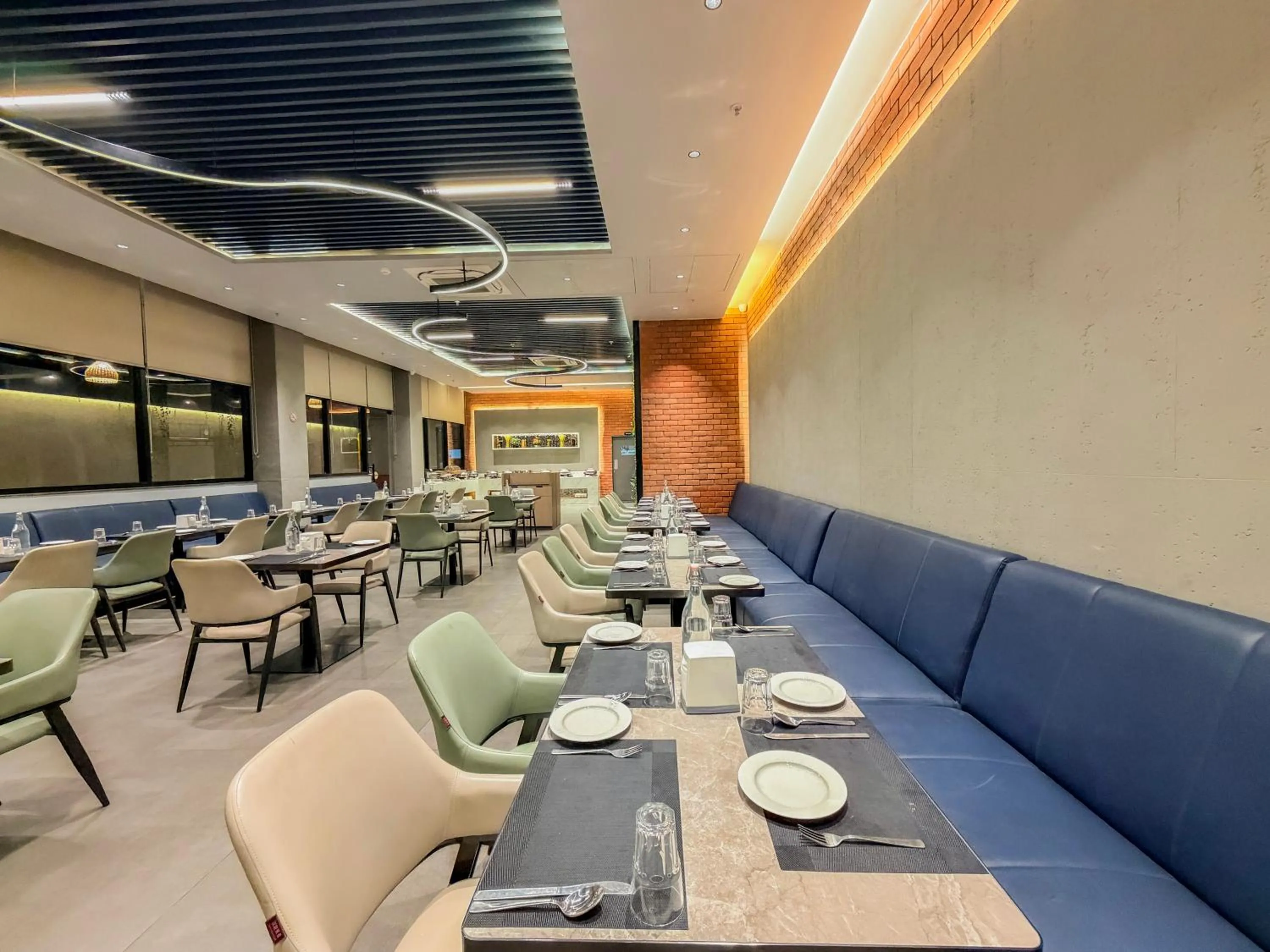 Restaurant/places to eat in Zip By Spree Hotels Chinchwad