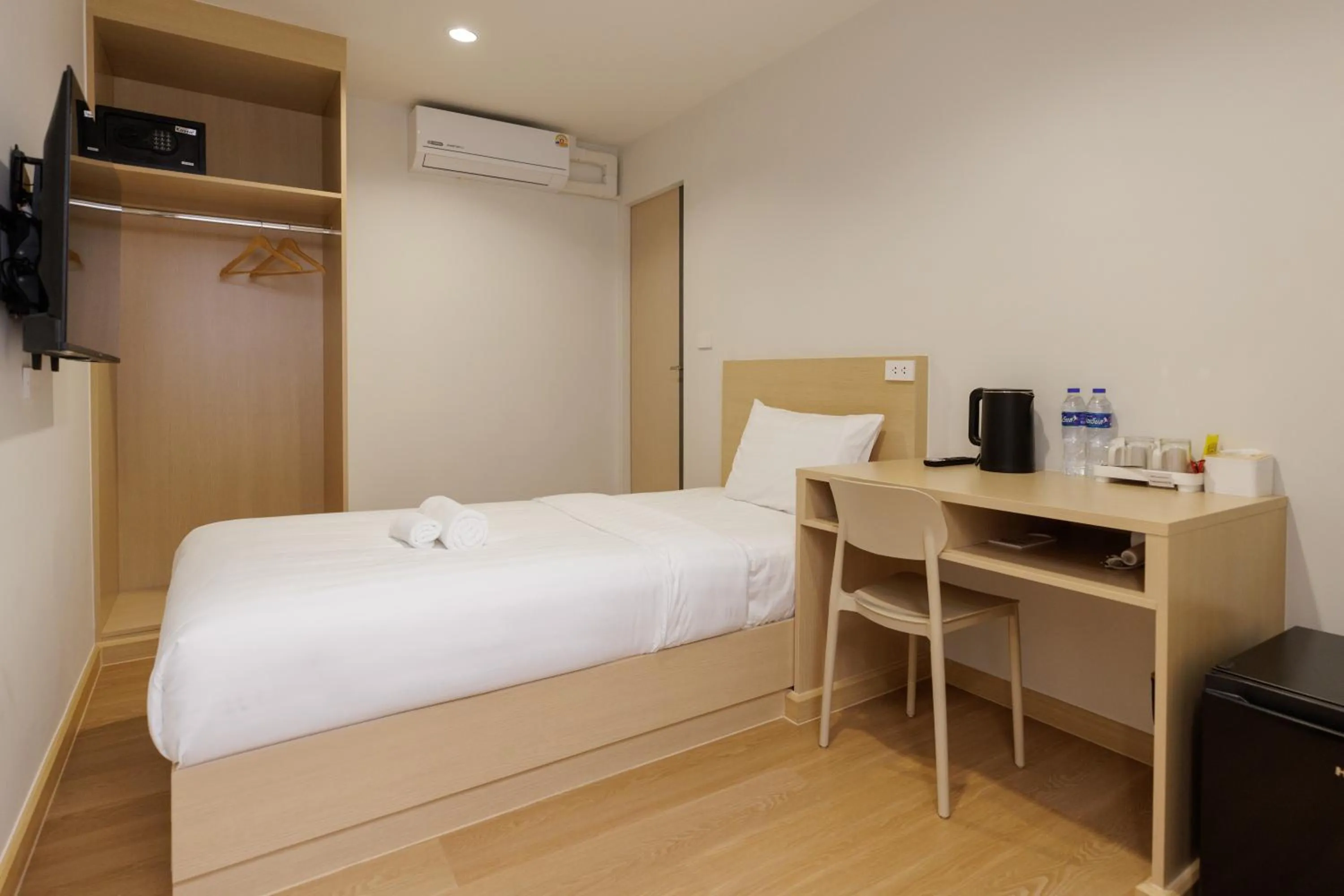 Bed in Takka Hotel - Bearing
