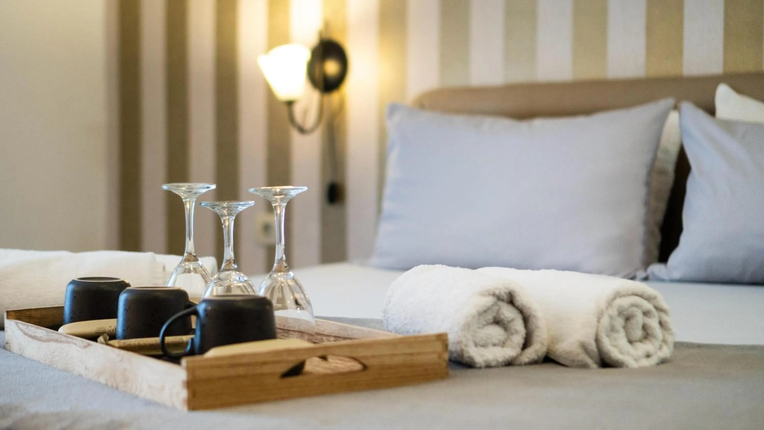 Bed in Central Hotel & Restaurant