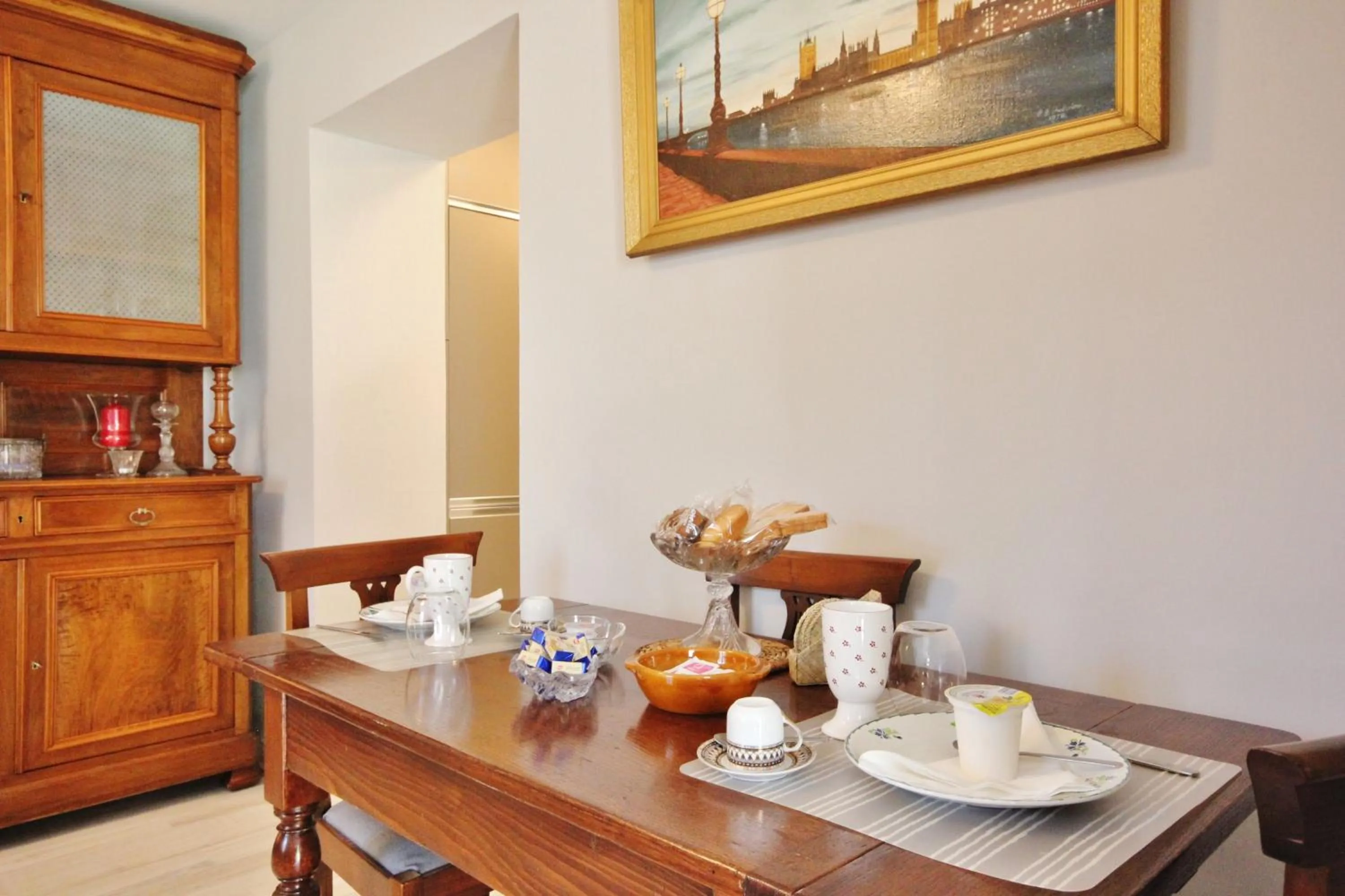 Dining area in B&B La Villetta