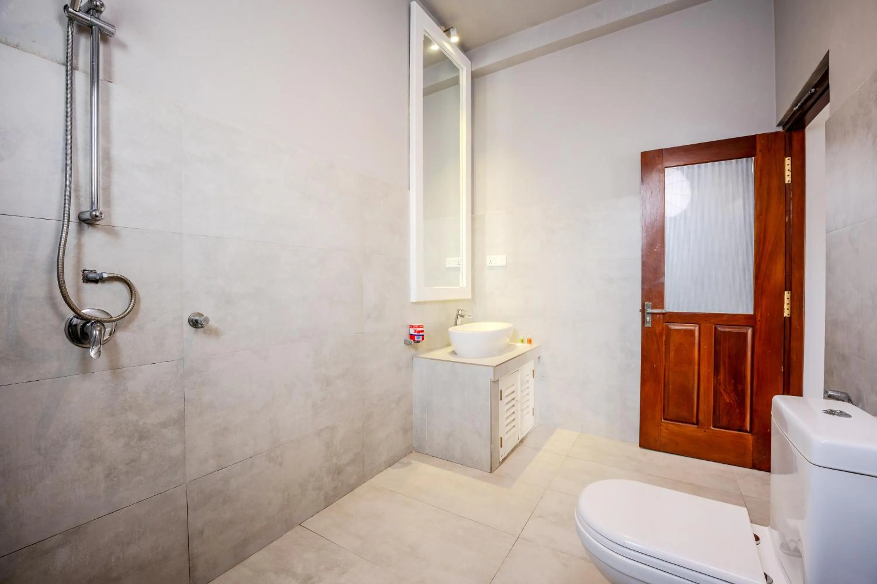 Toilet in Villa Red Lobster