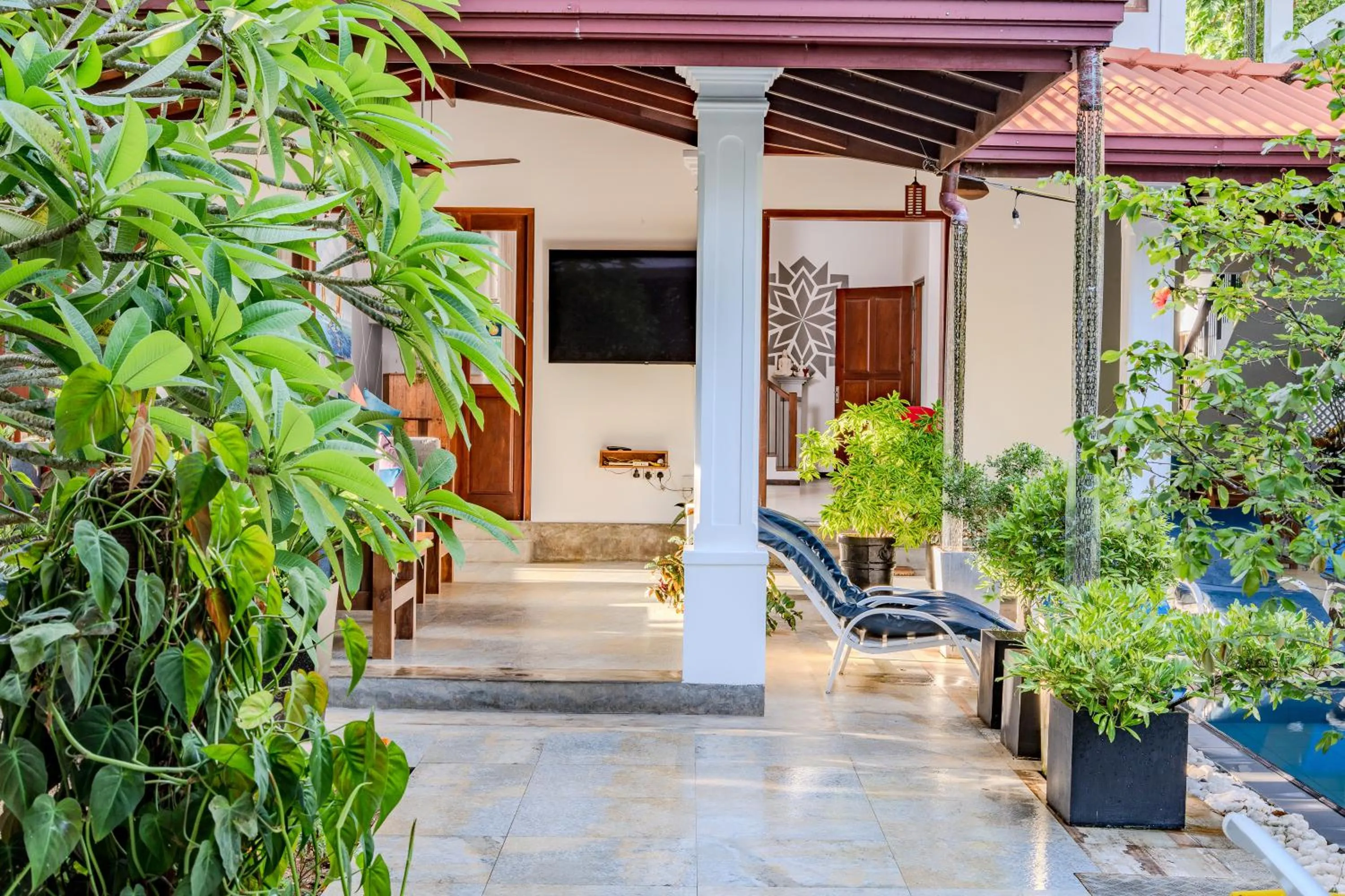 Property building in Villa Red Lobster