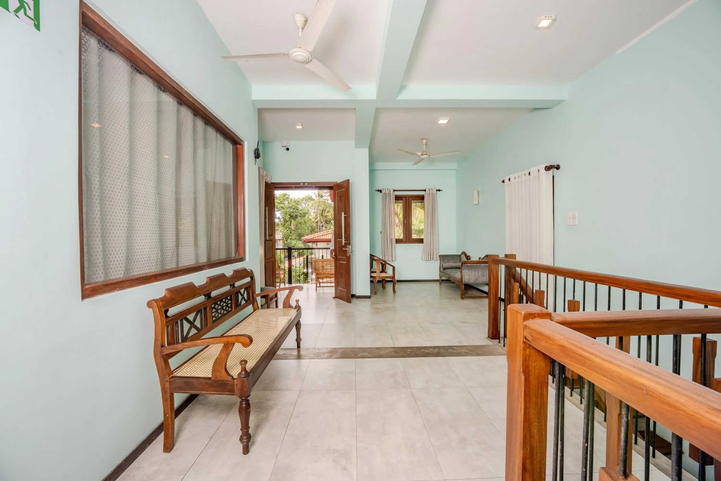 Seating area in Villa Red Lobster