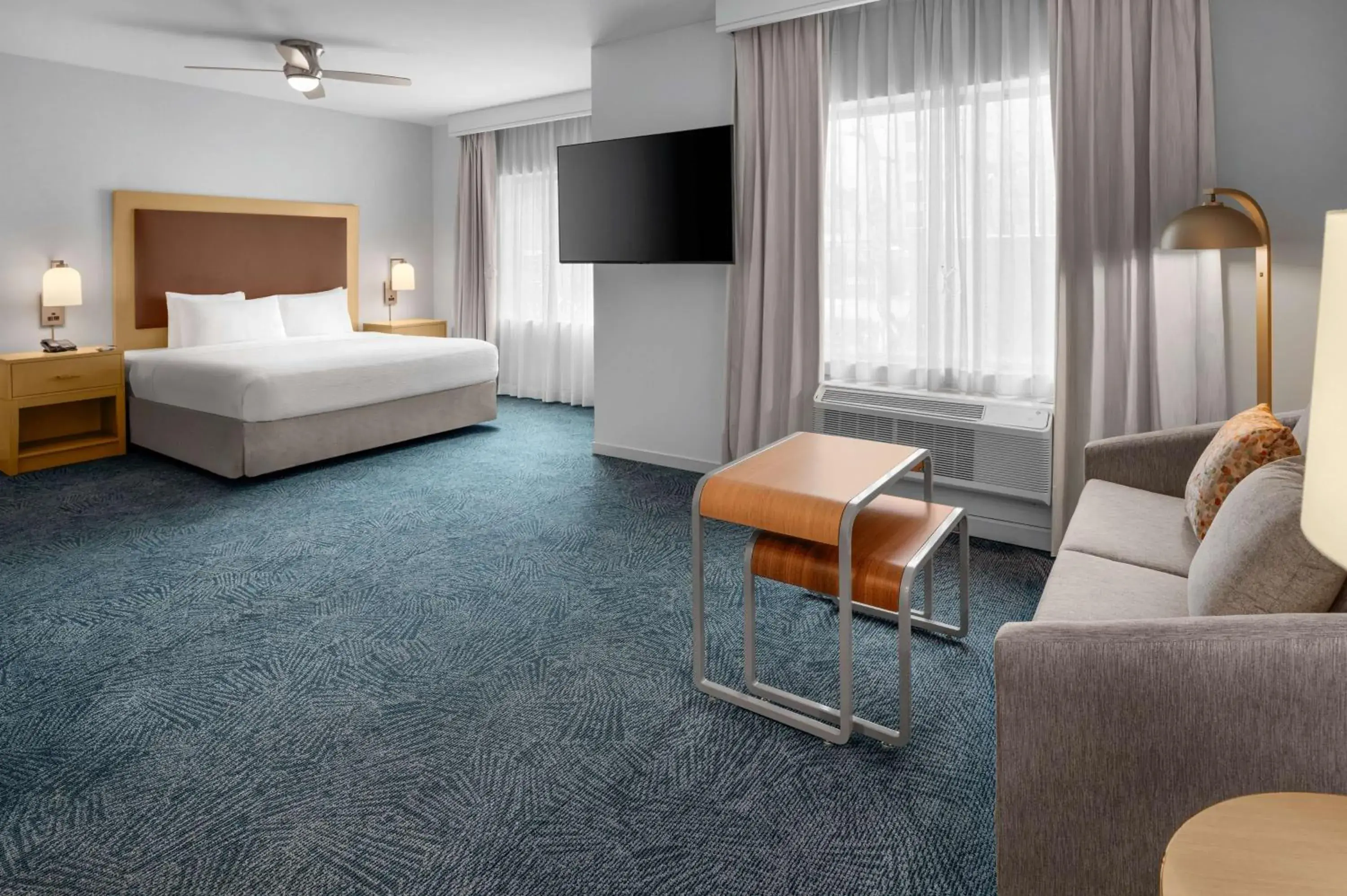 King Studio with Roll-In Shower - Mobility and Hearing Access/Non-Smoking in Homewood Suites by Hilton Anaheim Conv Ctr/Disneyland Main King Studio with Roll-In Shower - Mobility and Hearing Access/Non-Smoking in Homewood Suites by Hilton Anaheim Conv Ctr/Disneyland Main