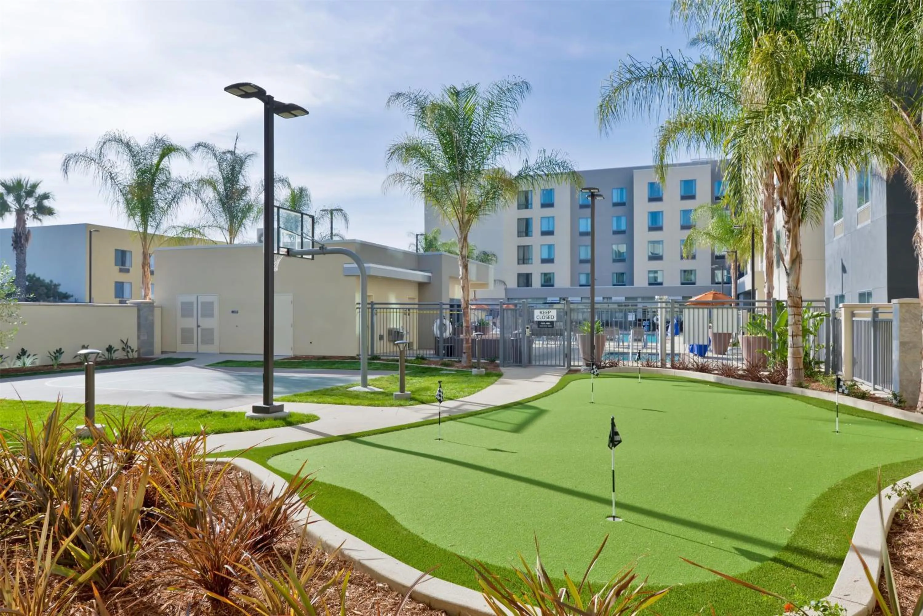Golfcourse in Homewood Suites by Hilton Anaheim Conv Ctr/Disneyland Main