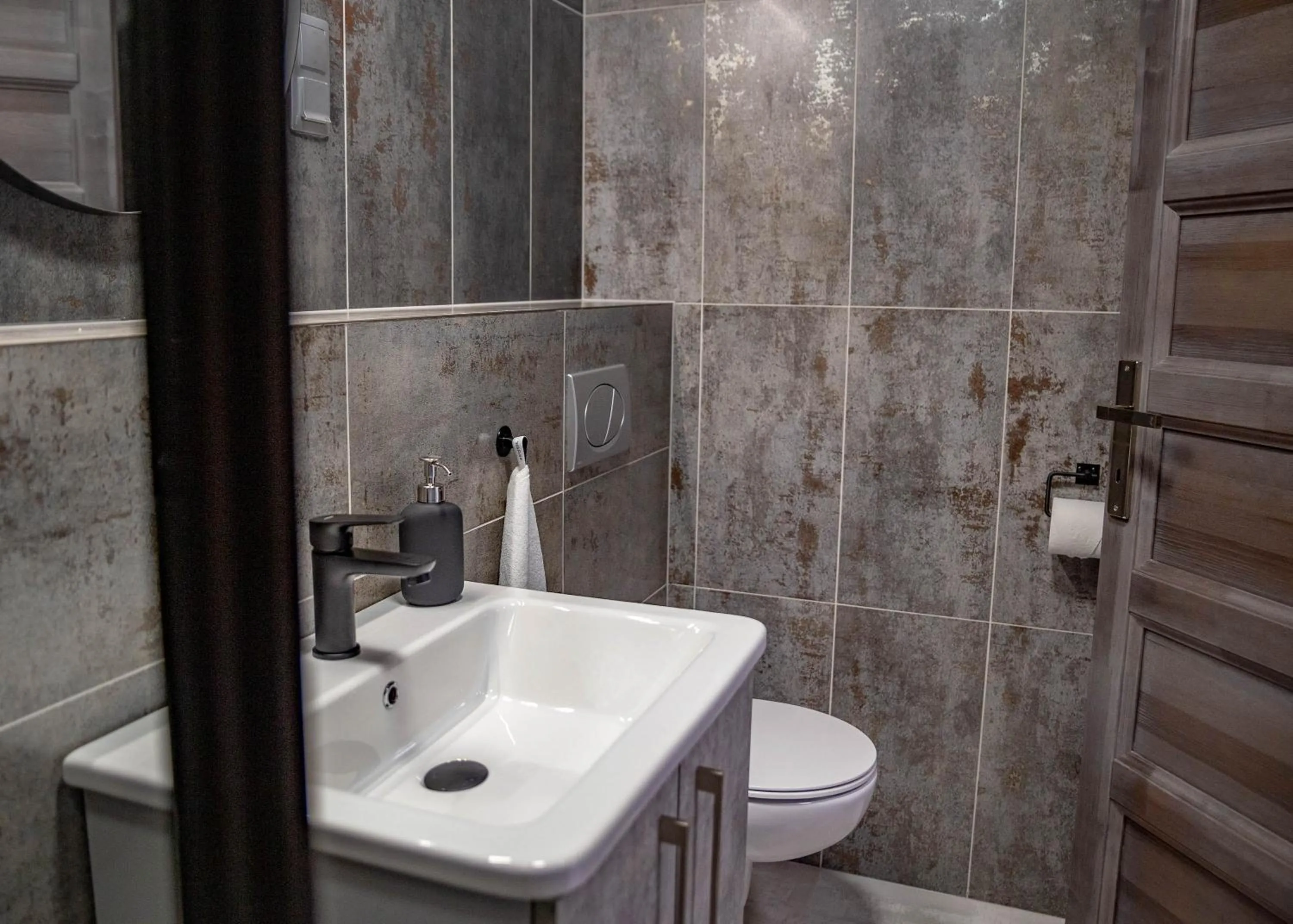 Maya Panzio-Rezidencia