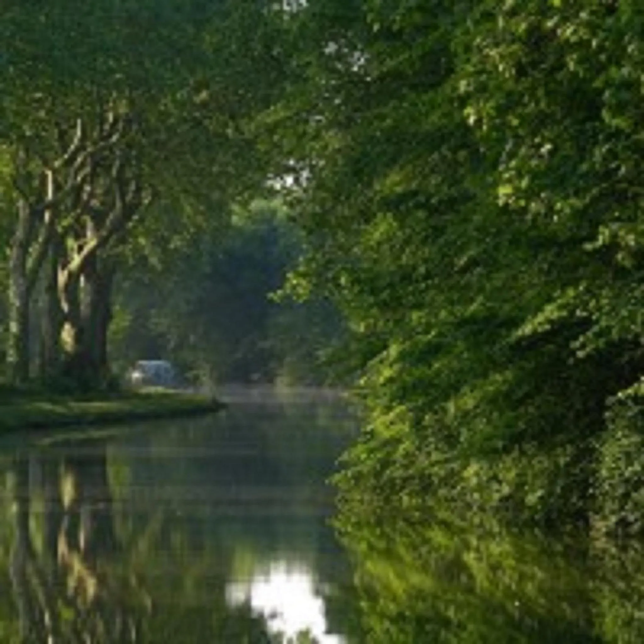 Nearby landmark in Aude Cité-City