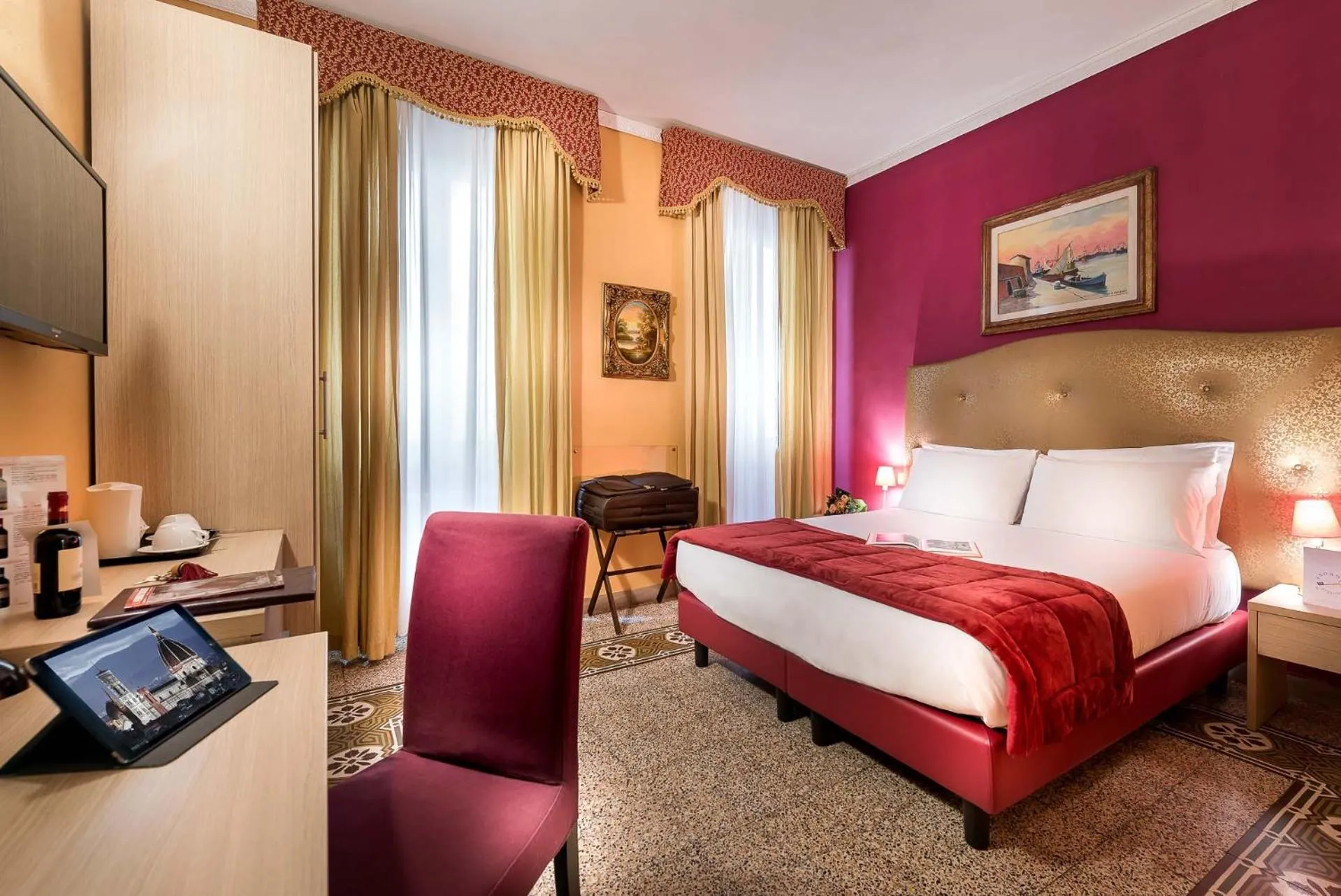 Bed in Hotel Ginori Al Duomo - dBe Hotels
