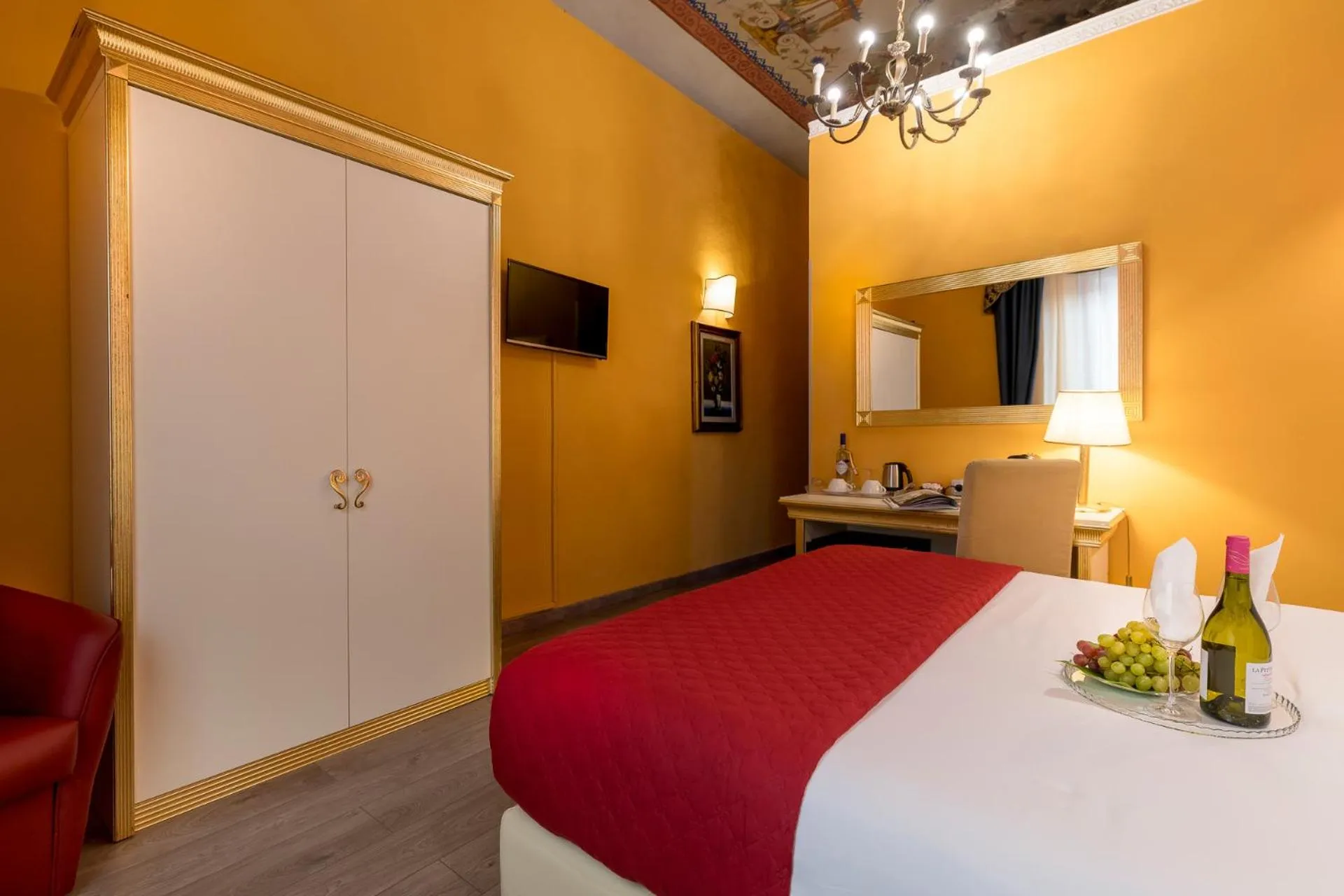 Bed in Hotel Ginori Al Duomo - dBe Hotels