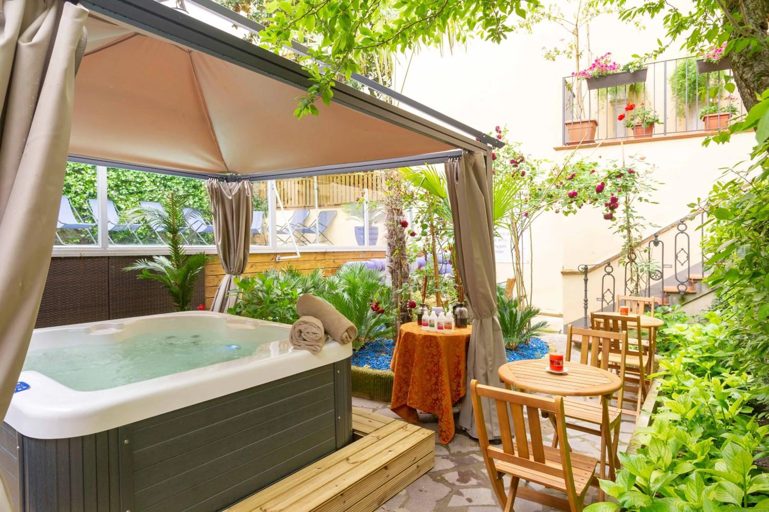 Garden in Hotel Ginori Al Duomo - dBe Hotels