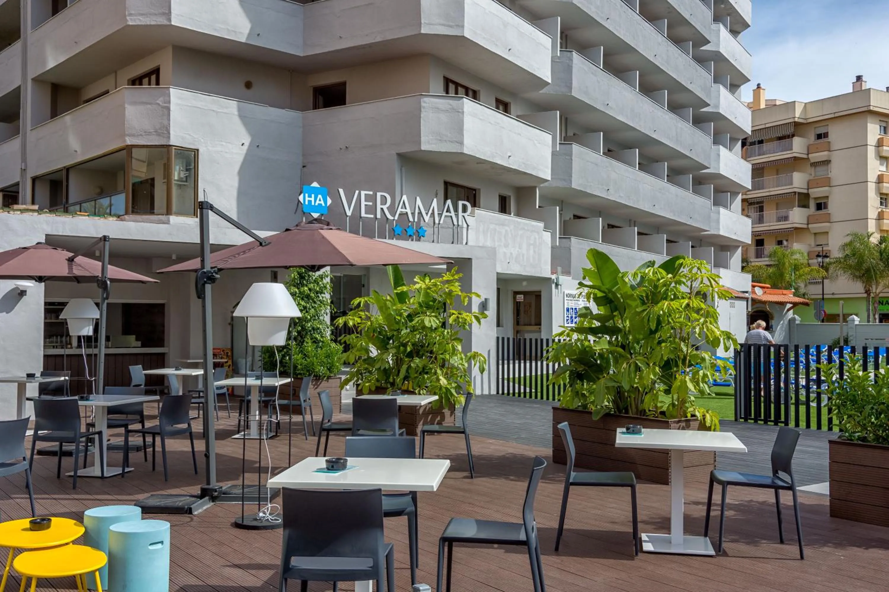 Restaurant/places to eat in Veramar Aparthotel