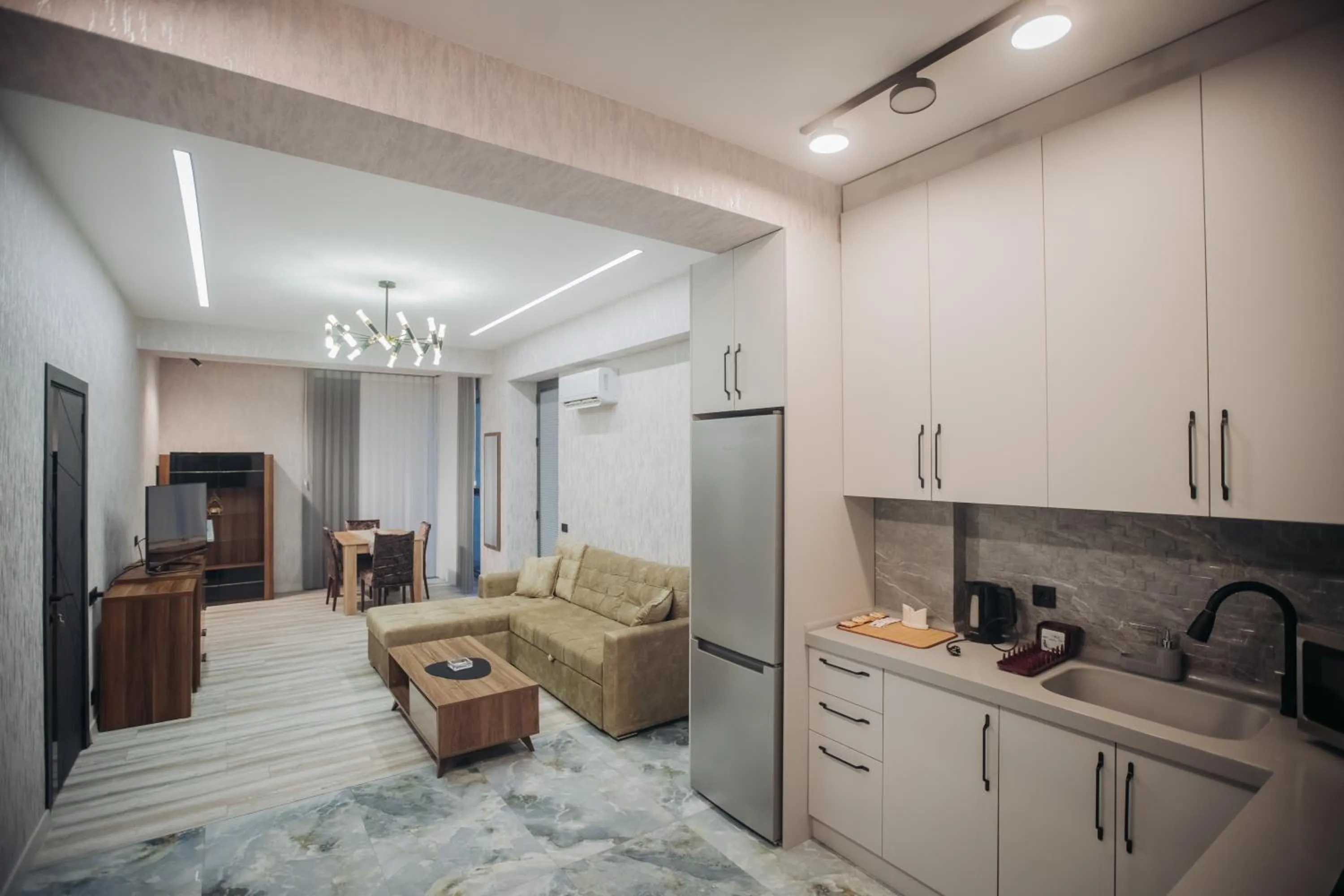 Kitchen or kitchenette in Sabah Bayil Residence Family Apart