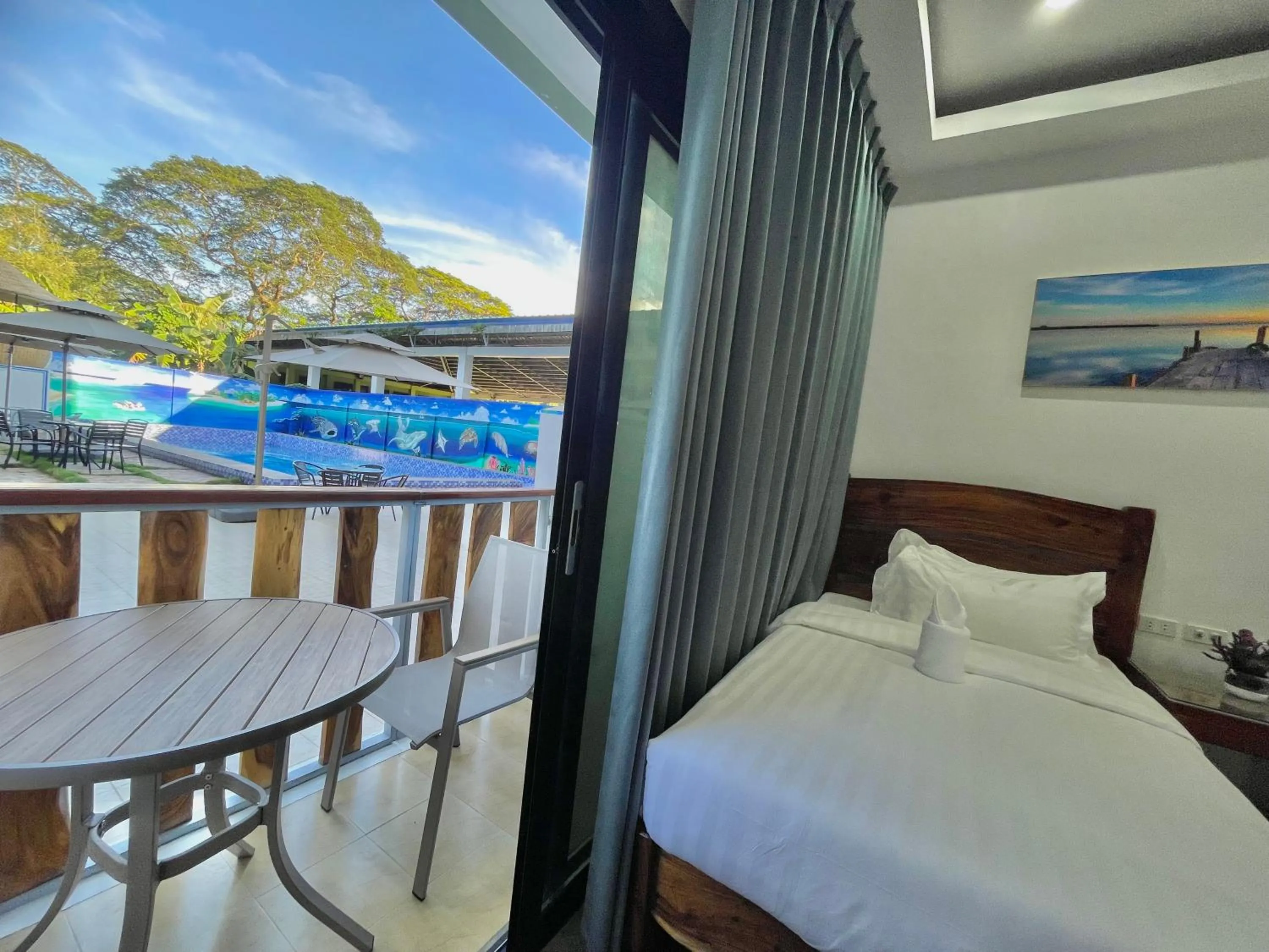 Bed in Ocean Star Coron