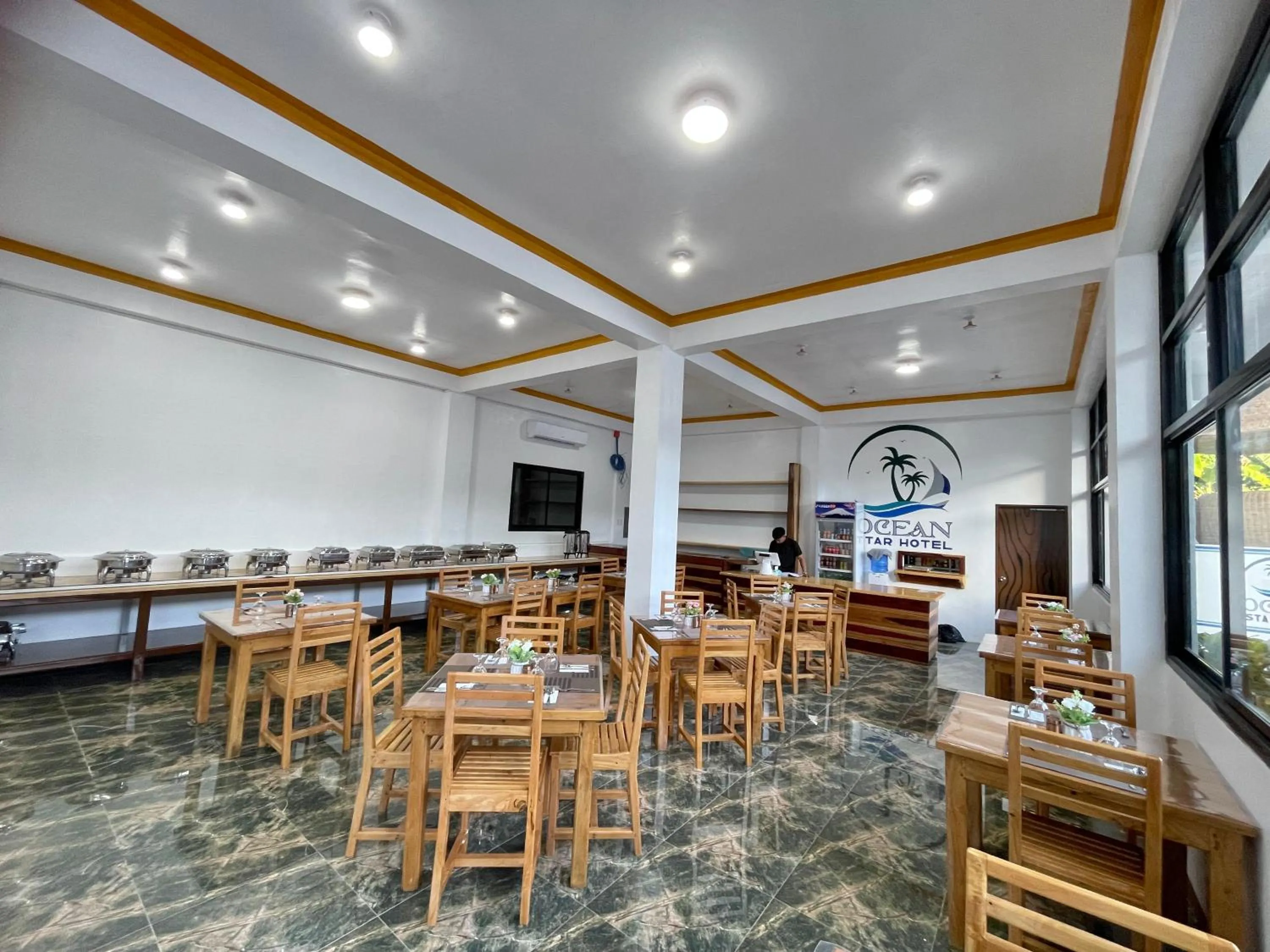 Restaurant/places to eat in Ocean Star Coron