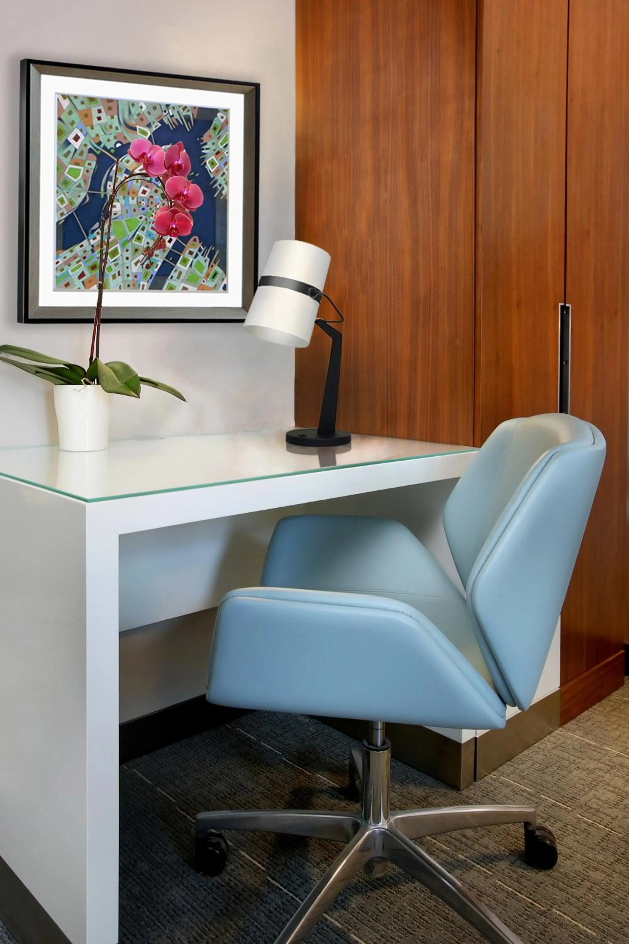 Area and facilities in The Godfrey Hotel Boston