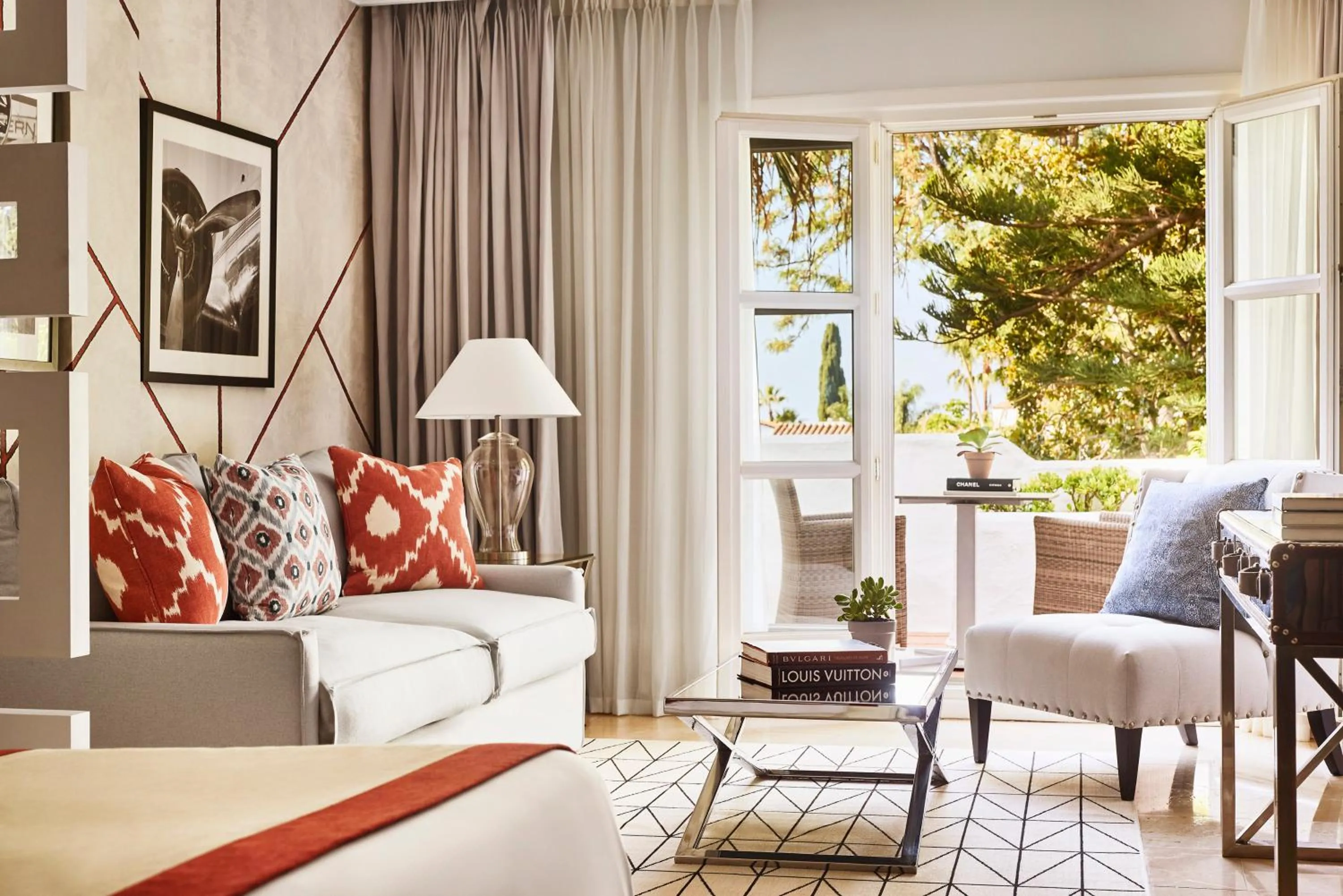 Seating area in Puente Romano Marbella