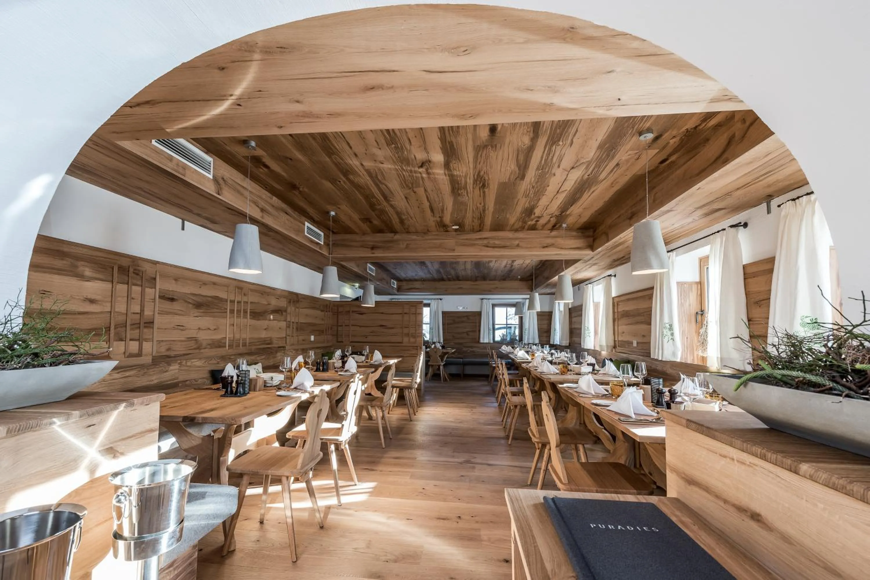 Restaurant/places to eat in Naturresort PURADIES