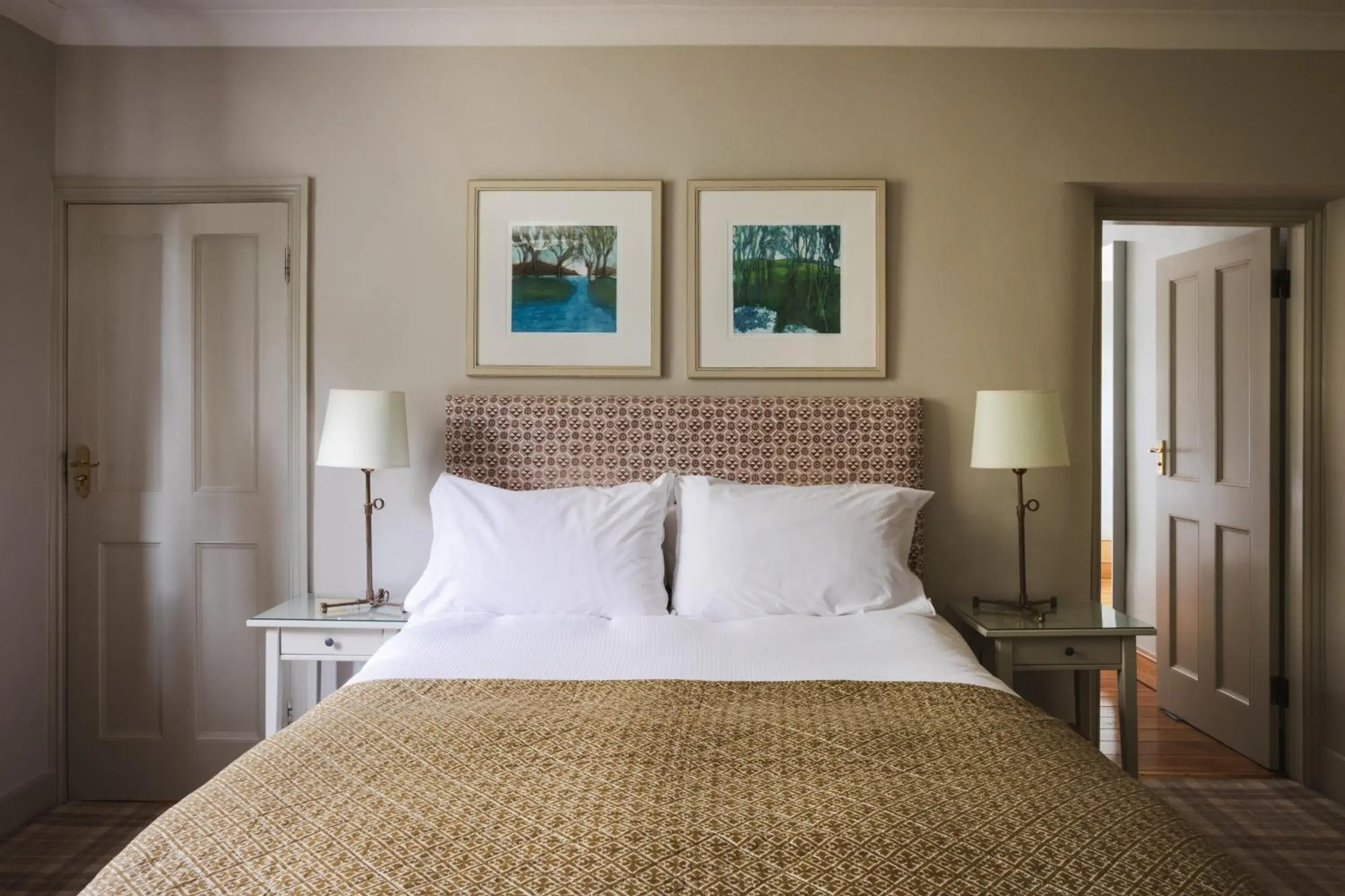 Superior Double Room in The Beeley Inn - Chatsworth Superior Double Room in The Beeley Inn - Chatsworth