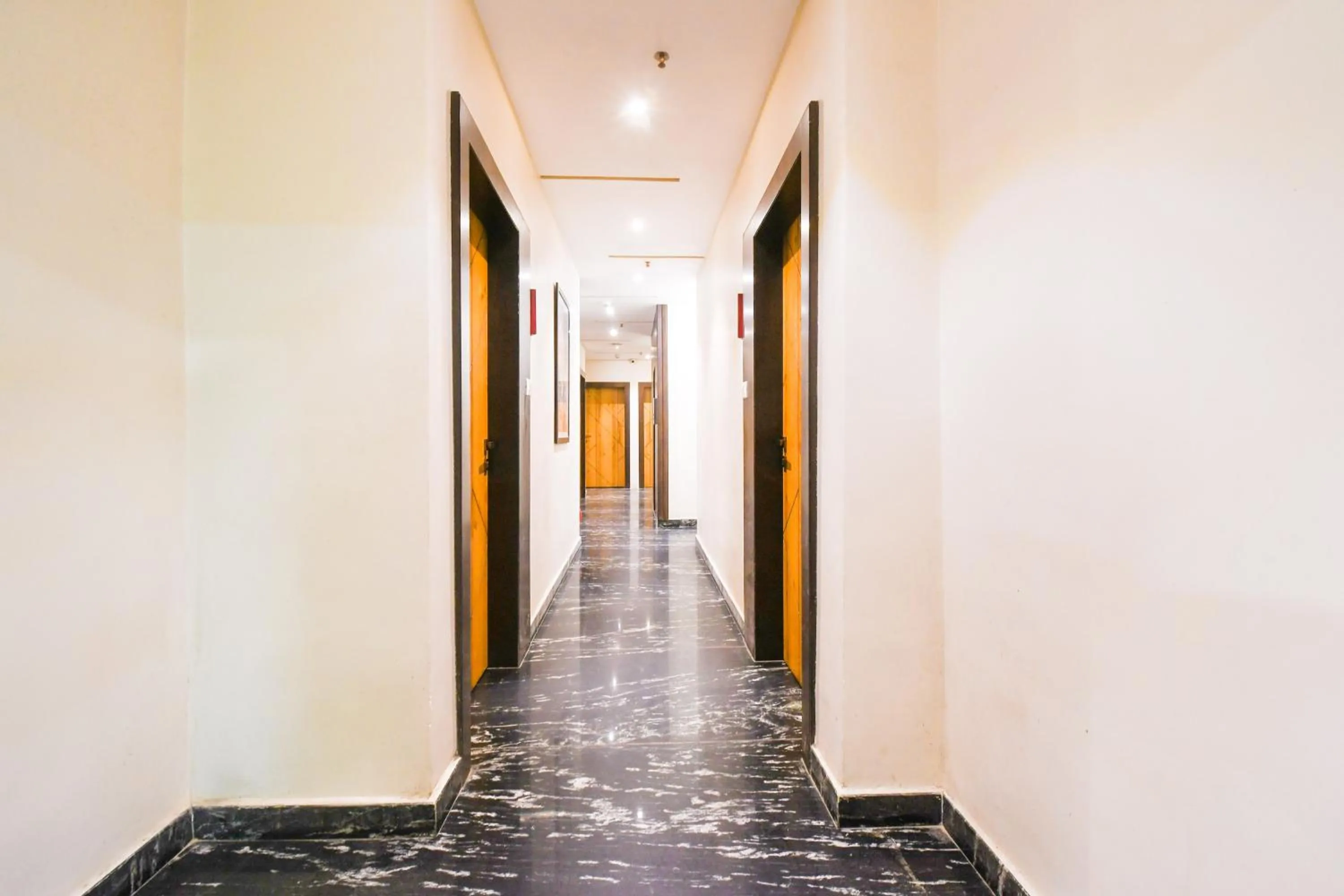 Lobby or reception in Super Townhouse Near Marine Drive