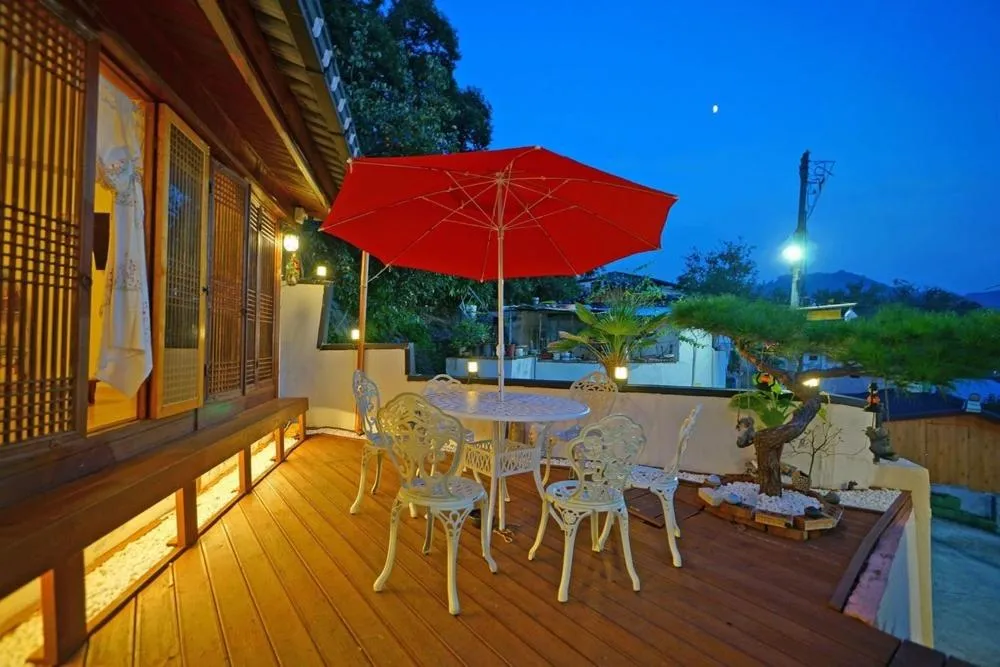 Jeonjuhanogmaeul Geha GongganyiMei mi