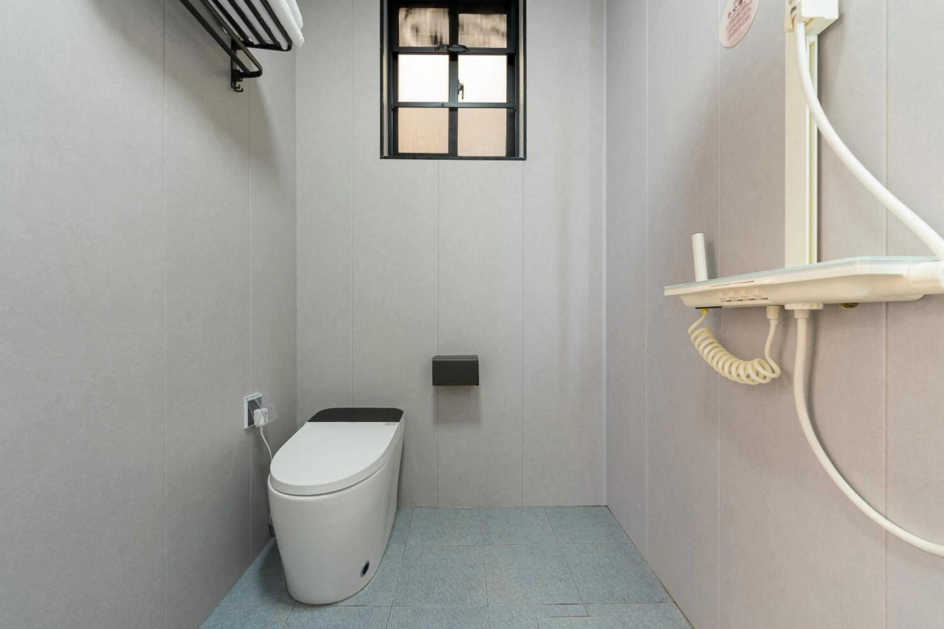 Toilet in Wuyi Whispering Maple