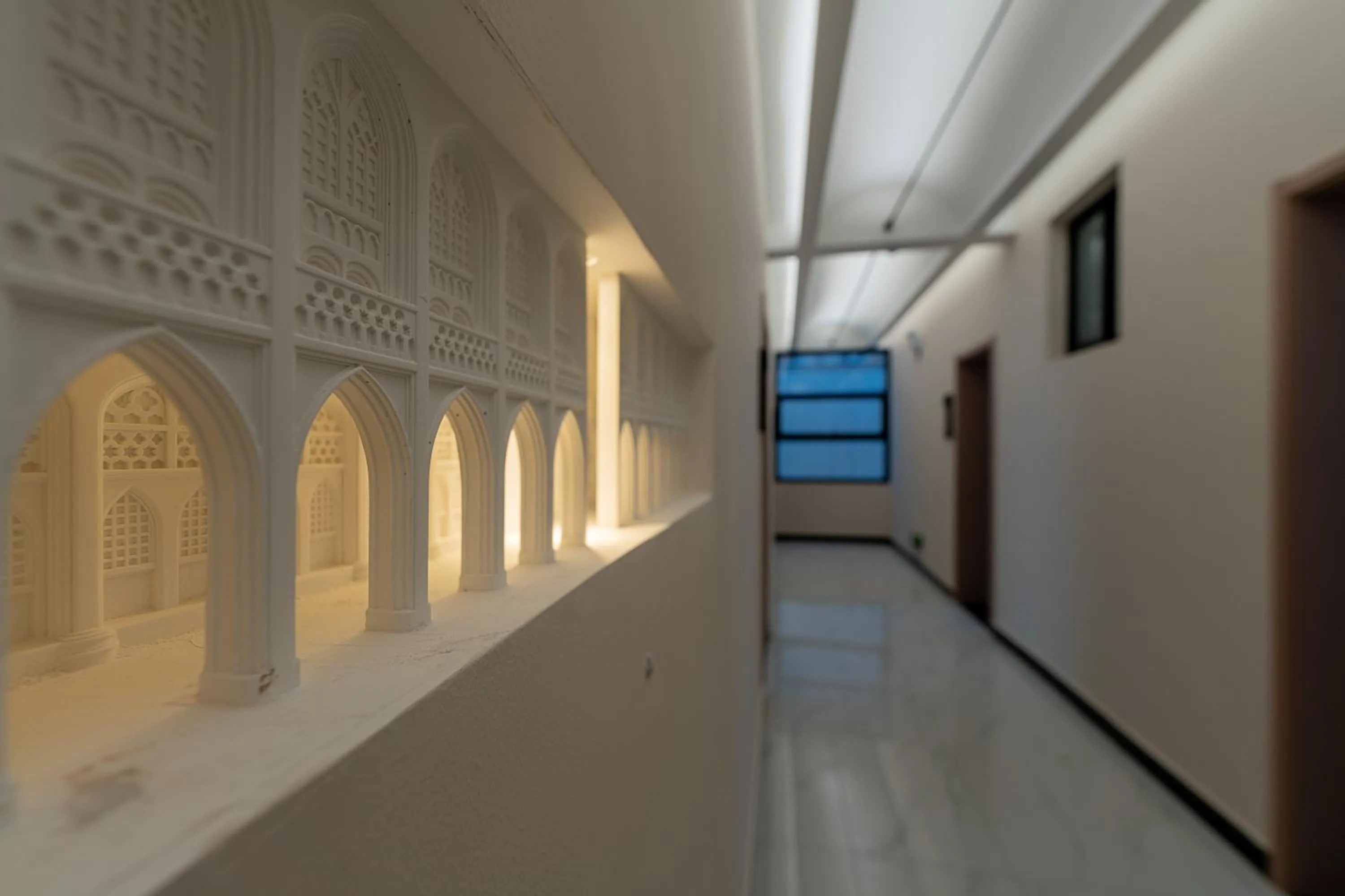 Decorative detail in Wuyi Whispering Maple