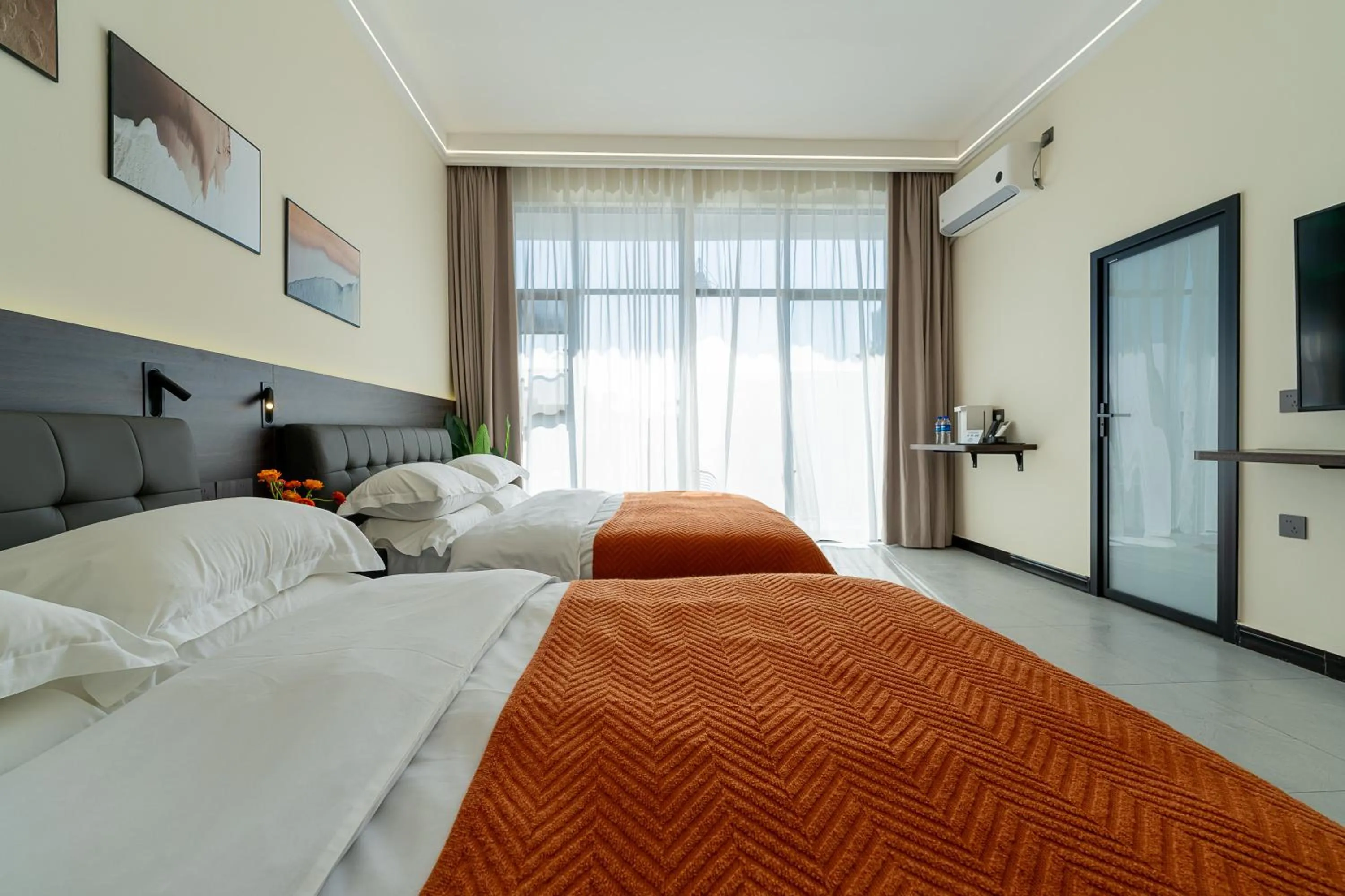 Bed in Wuyi Whispering Maple